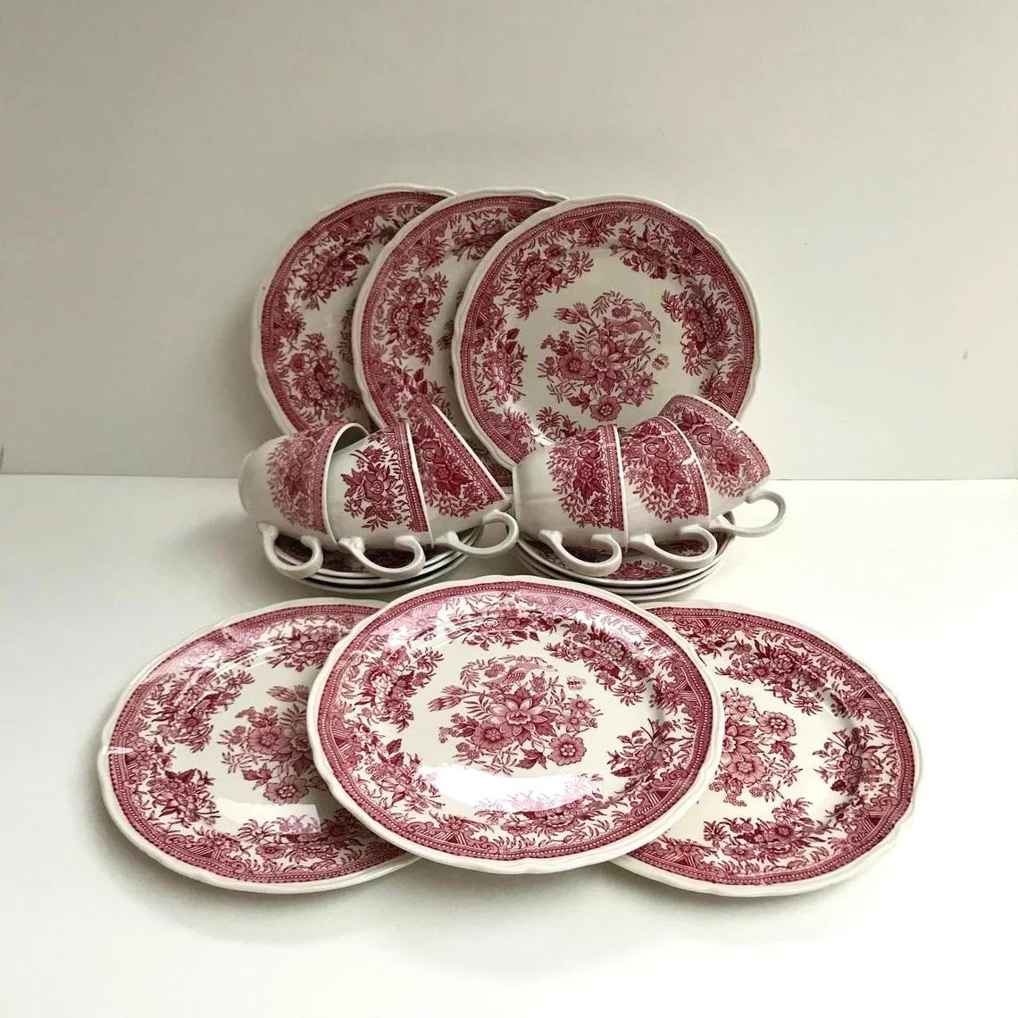 Late 20th Century Villeroy and Boch Red Fasan Porcelain Tea Dinner Set