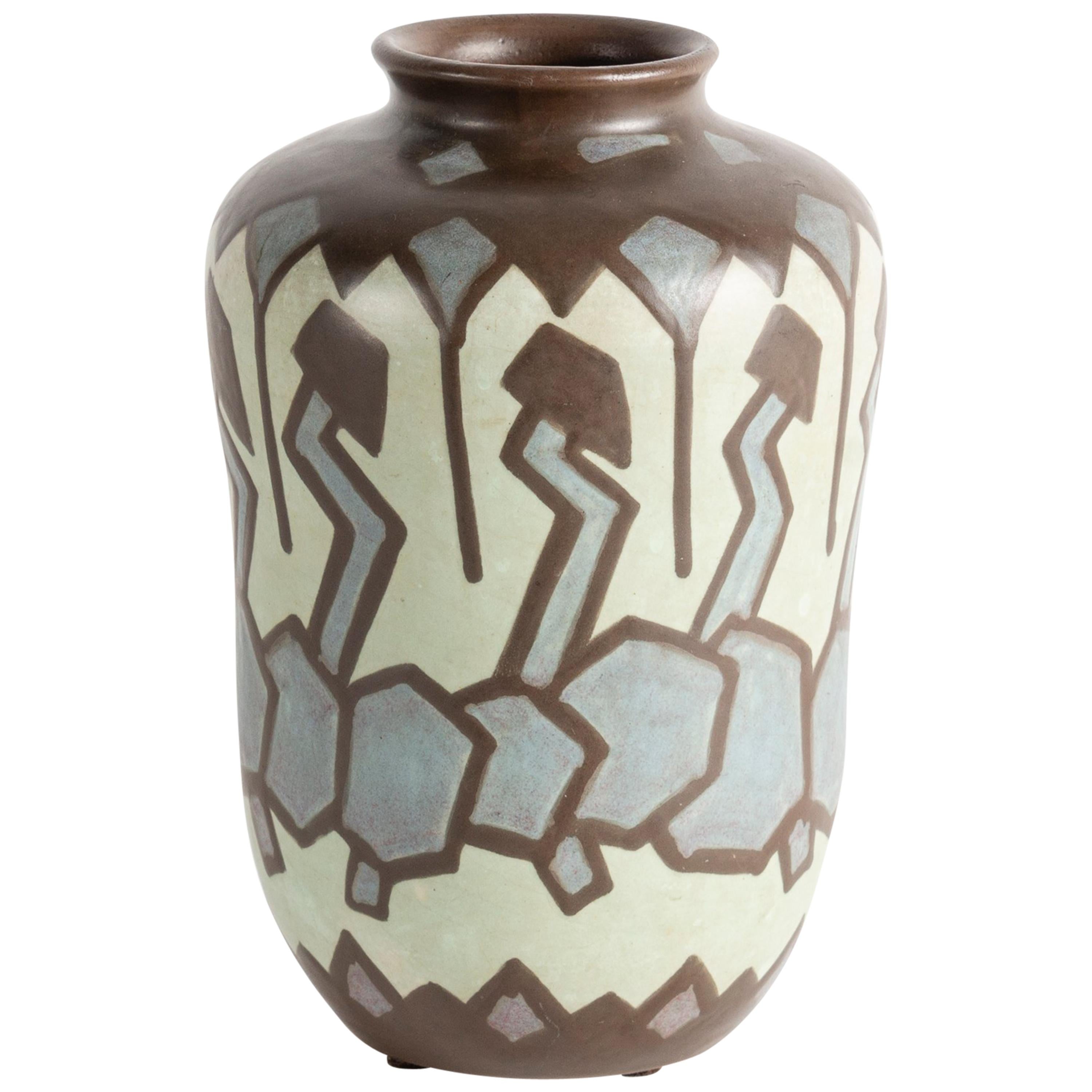 Villeroy and Boch, Art Deco Stoneware Vase, Luxembourg, circa 1930 For Sale  at 1stDibs