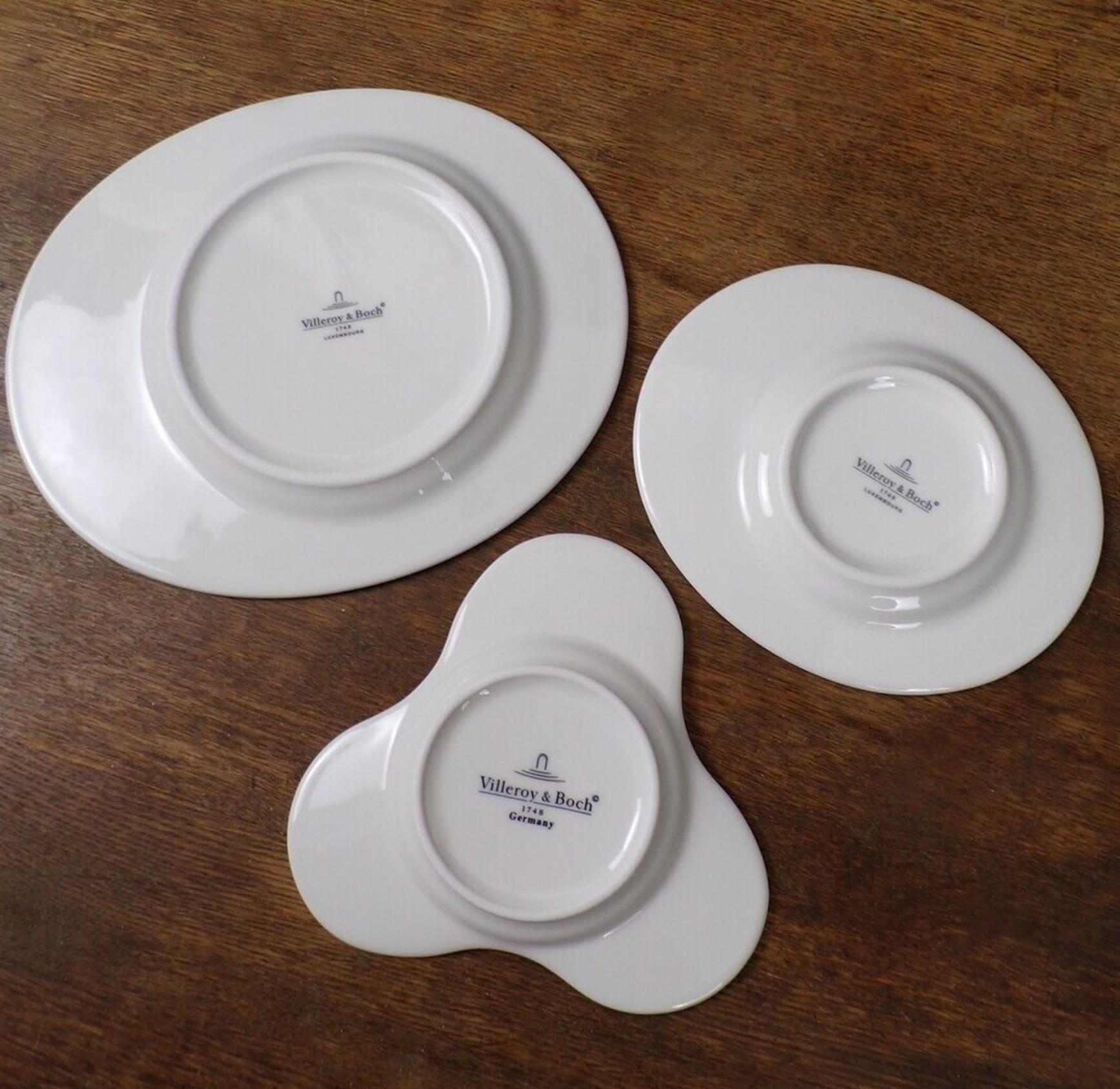 Villeroy & Boch Beach Party Tableware Set of 27,  Luxembourg, 2005. In Good Condition For Sale In Brooklyn, NY