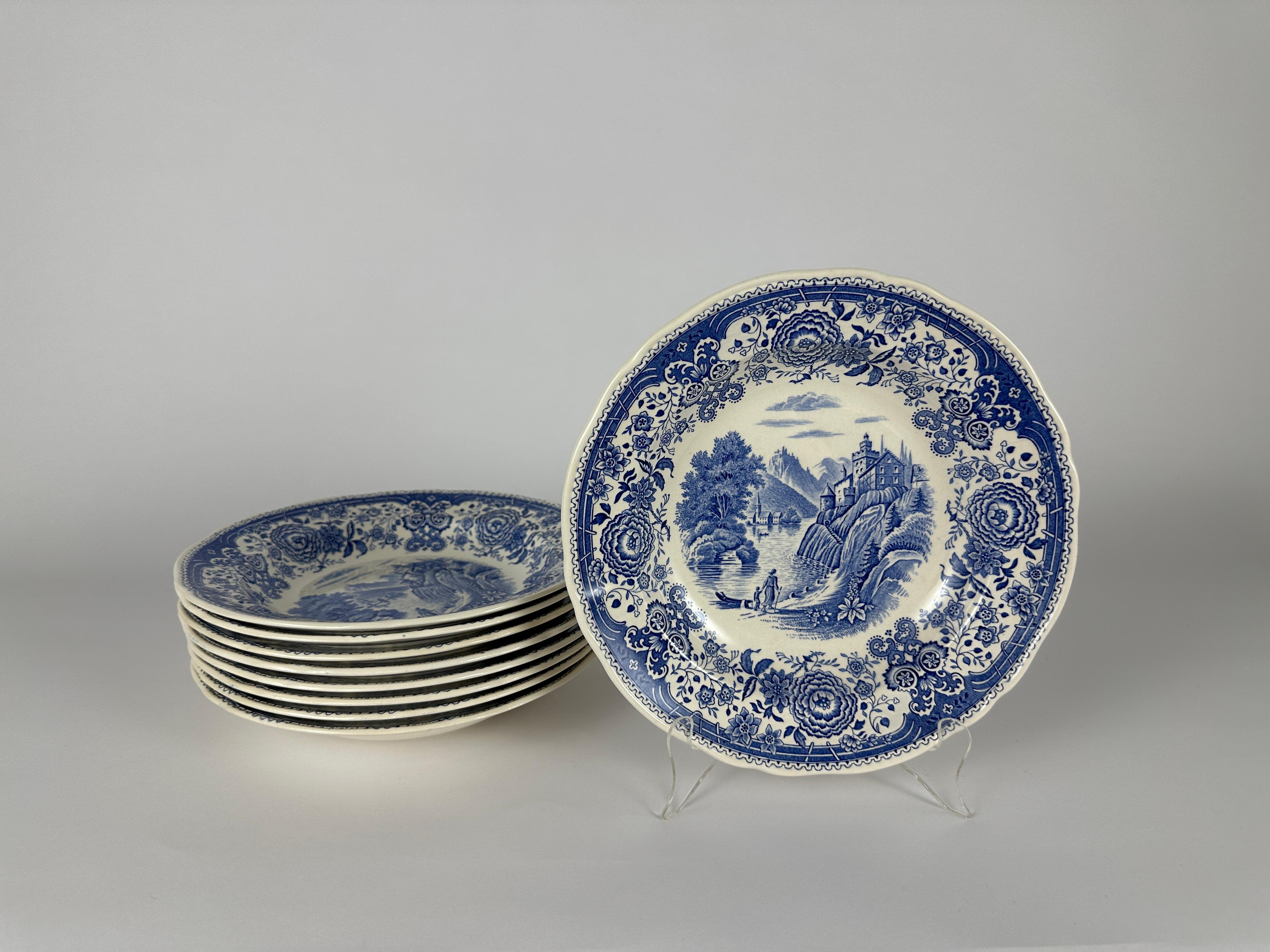 Villeroy & Boch Burgenland Blaue tiefe Suppenschalen-Essteller, Deutschland, 9 Teile, Vintage (Romantik) im Angebot