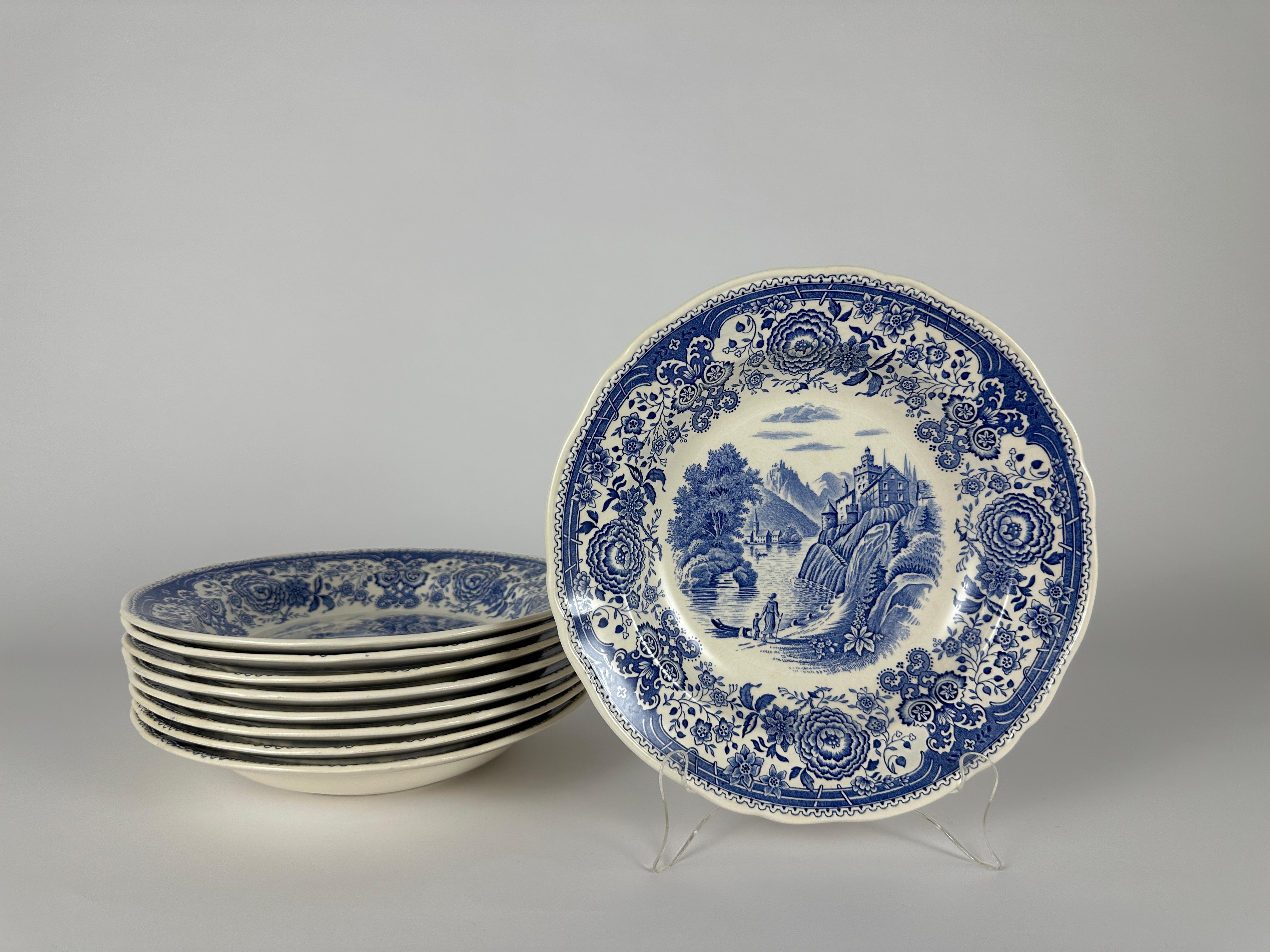 Villeroy & Boch Burgenland Blaue tiefe Suppenschalen-Essteller, Deutschland, 9 Teile, Vintage im Zustand „Hervorragend“ im Angebot in Bastogne, BE