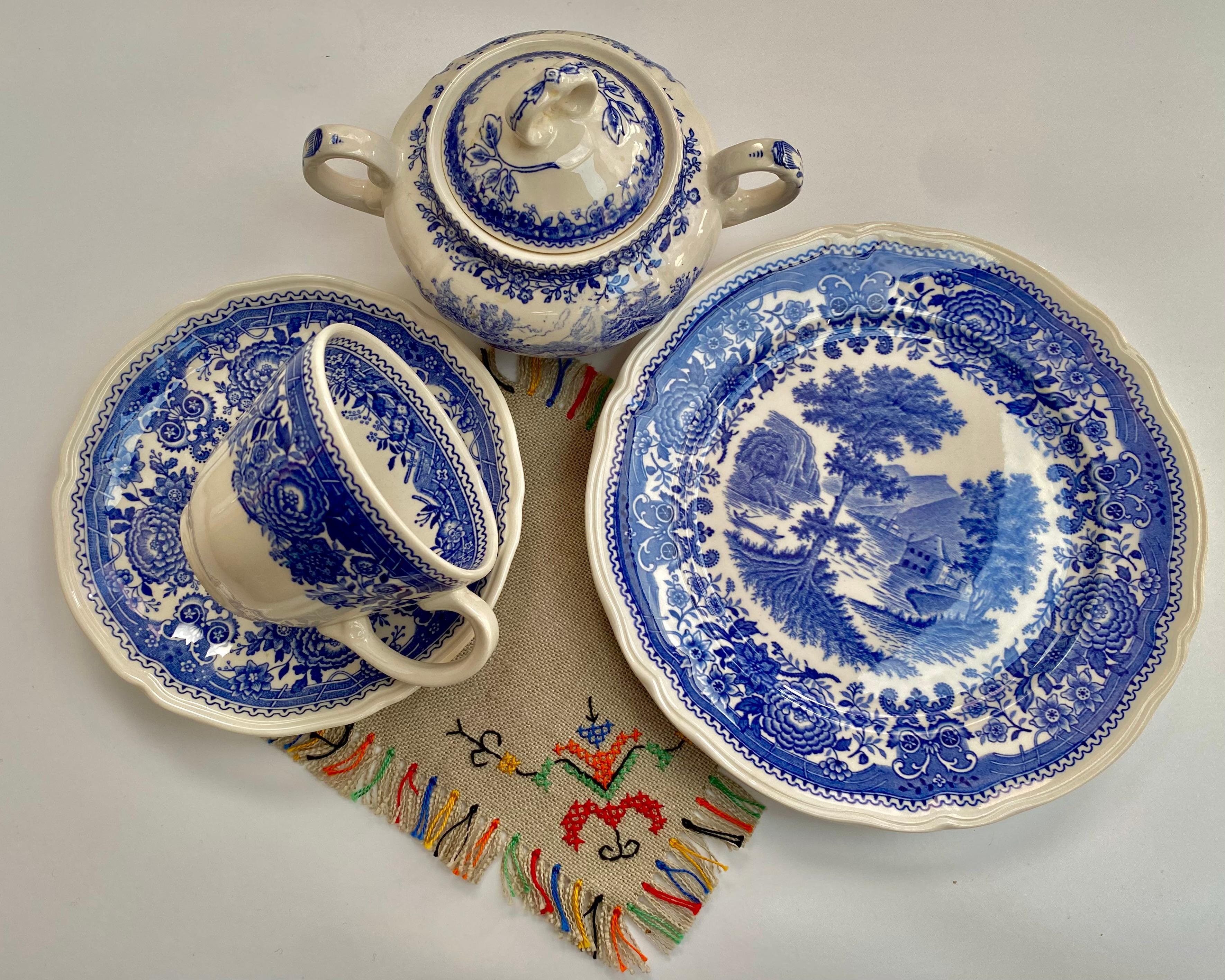 Villeroy & Boch Burgenland Blue Service Coffee Set, Germany, Discontinued For Sale 1