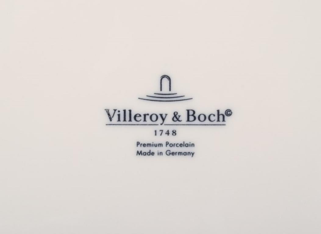 Villeroy & Boch, Allemagne, deux grands plats en porcelaine 