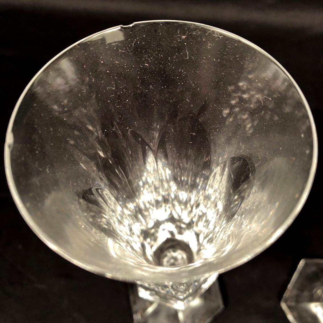 Villeroy & Boch, important service de verres en cristal, modèle Médicis For Sale 4
