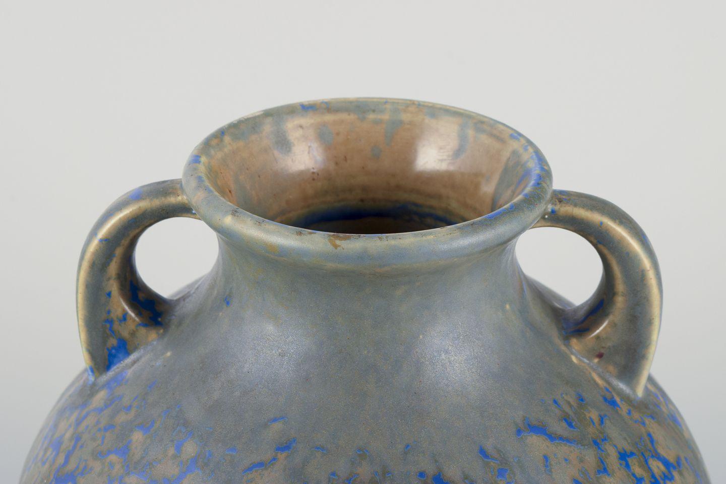 Luxembourgish Villeroy & Boch, Luxembourg. Large ceramic vase with two handles. Classic form. For Sale