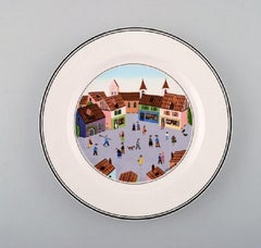 Villeroy & Boch Naif Dinner Service in Porcelain, a Set of Seven Lunch Plates