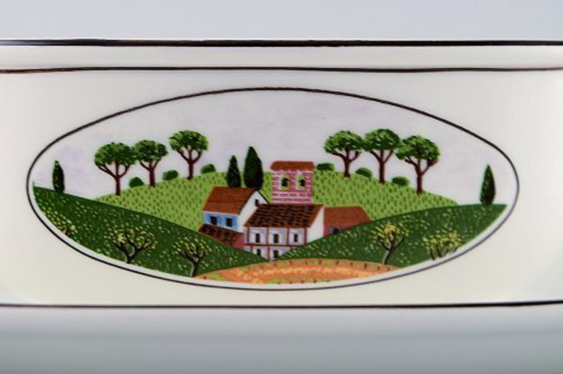 Luxembourgish Villeroy & Boch Naif Gravy Boat on Stand in Porcelain For Sale