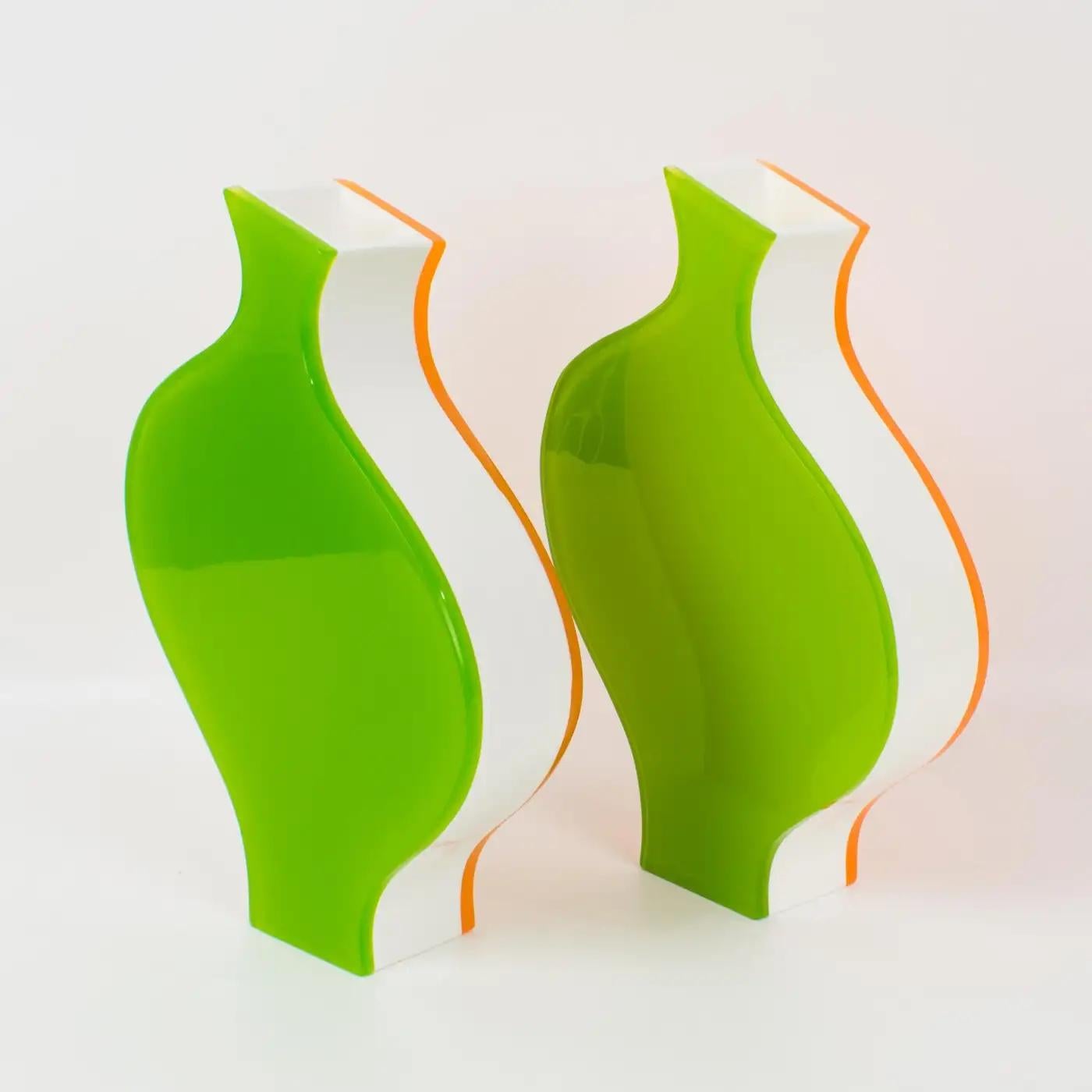 Moderne Vases Villeroy & Boch orange et vert en lucite, années 1990 en vente