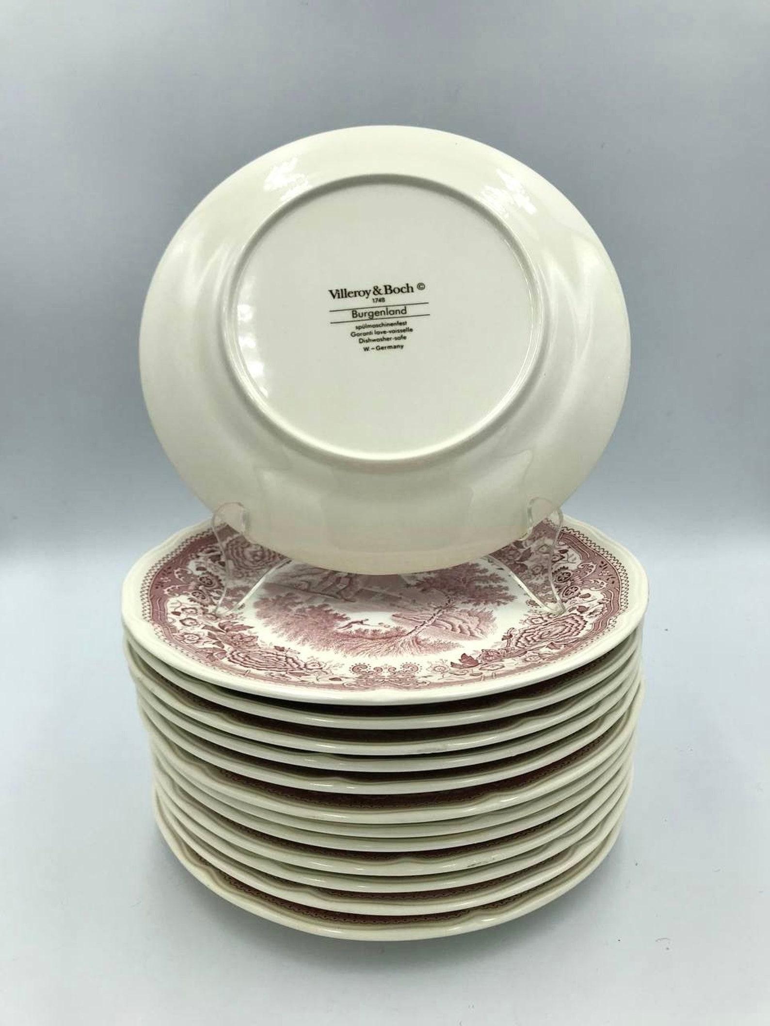 Villeroy & Boch Red Burgenland. 

Villeroy and Boch Dinner Plates.

In excellent condition, no chips, cracks or crazing. 

Burgenland is one of Villeroy & Boch’s most iconic patterns.

It was produced from 1930 to 2002.

Vintage.

The