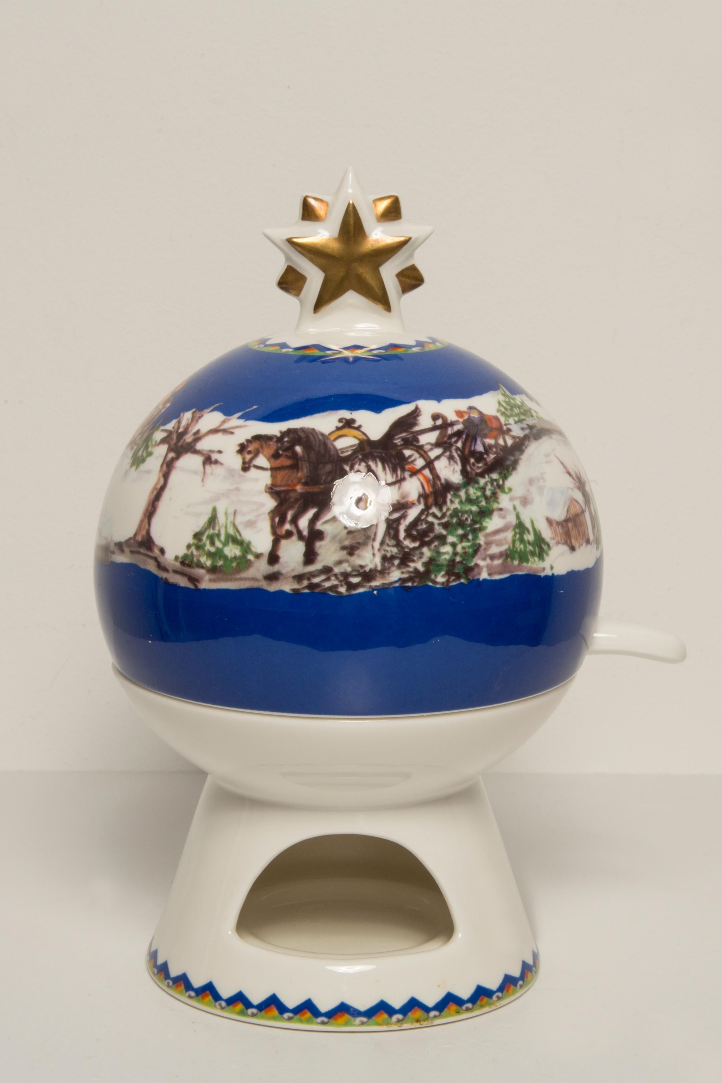 Dipinto a mano Tostapane per mele Villeroy & Boch Santa's Apple Baker in porcellana Winter Horses in vendita