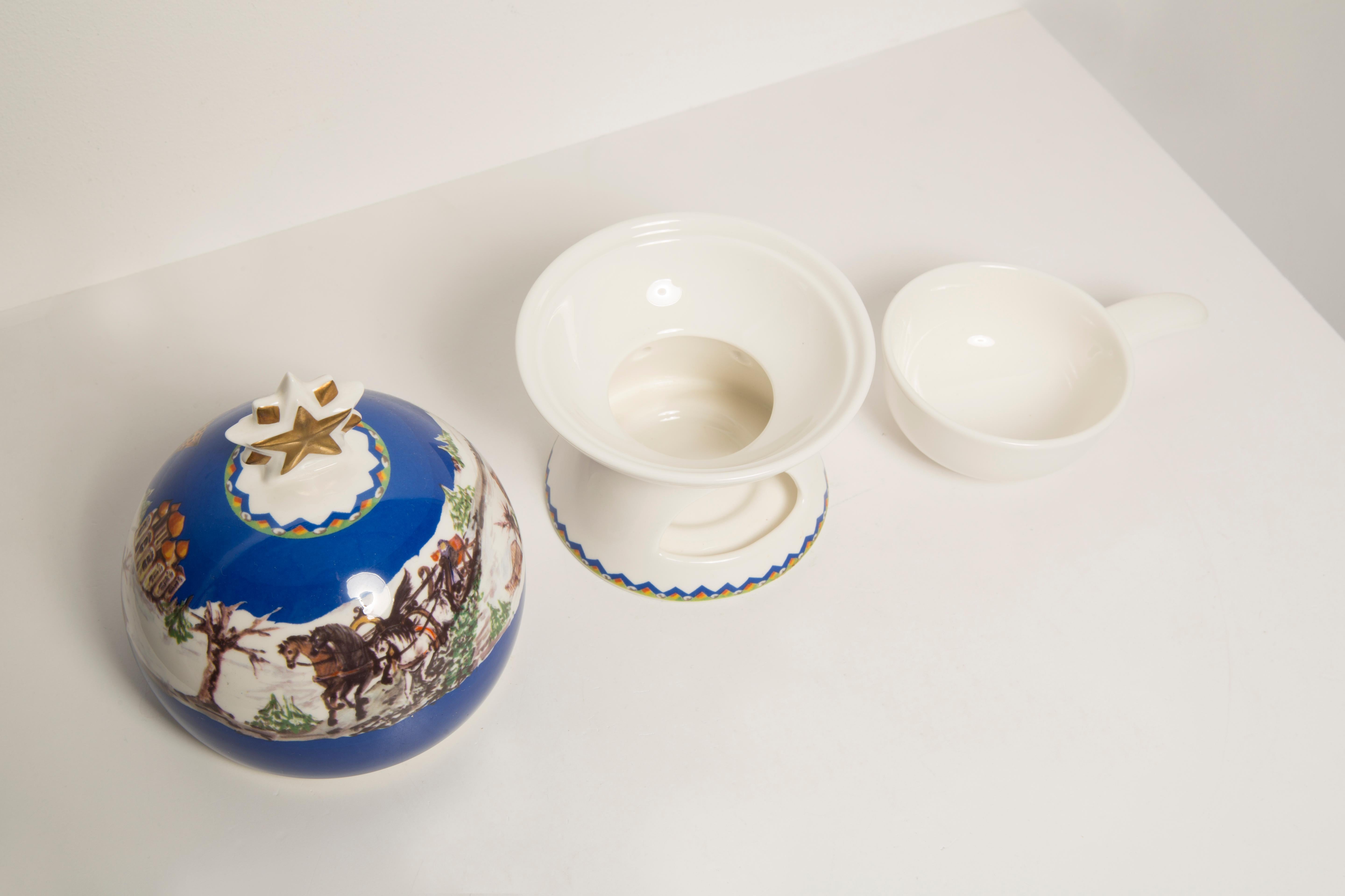 XX secolo Tostapane per mele Villeroy & Boch Santa's Apple Baker in porcellana Winter Horses in vendita