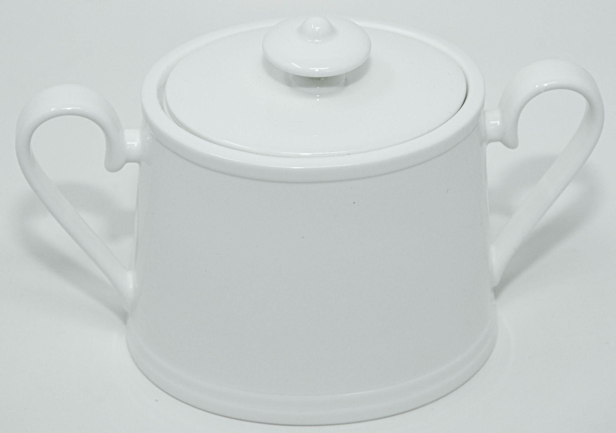 Villeroy & Boch Stella Hotel white Bone China Sugar Bowl with Cover For Sale 6