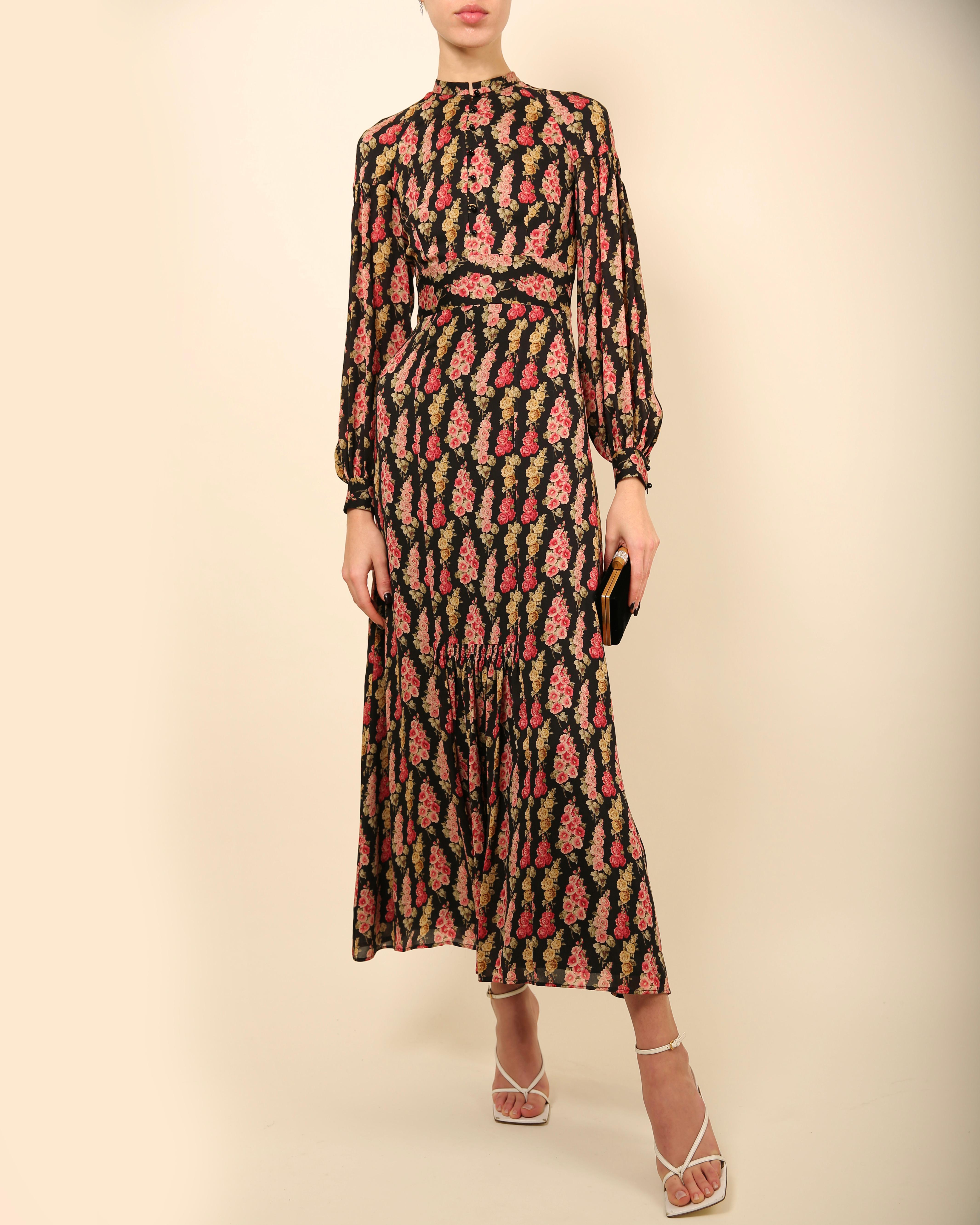 Vilshenko - Robe longue en soie à manches bouffantes et encolure dégagée, imprimé floral rose et noir XS - S Excellent état - En vente à Paris, FR