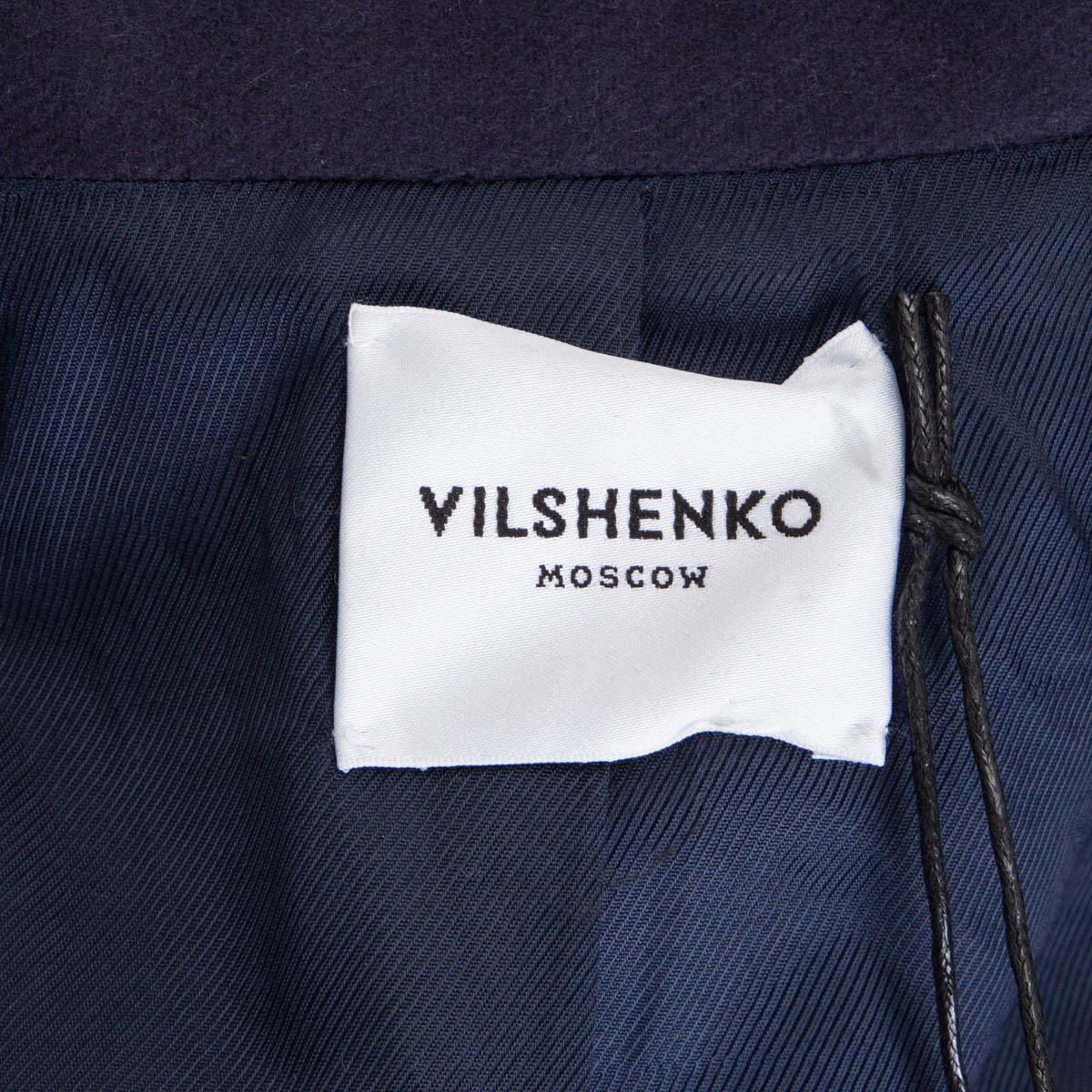 VILSHENKO midnight blue wool FLORAL EMBROIDERED Coat Jacket 10 M In Excellent Condition For Sale In Zürich, CH
