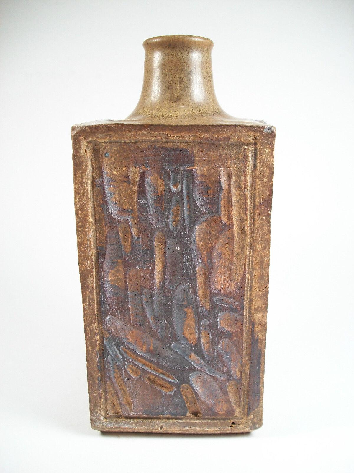 Unglazed VILT - Cut-Sided & Glazed Stoneware Studio Pottery Vase - Signed - 20th Century For Sale