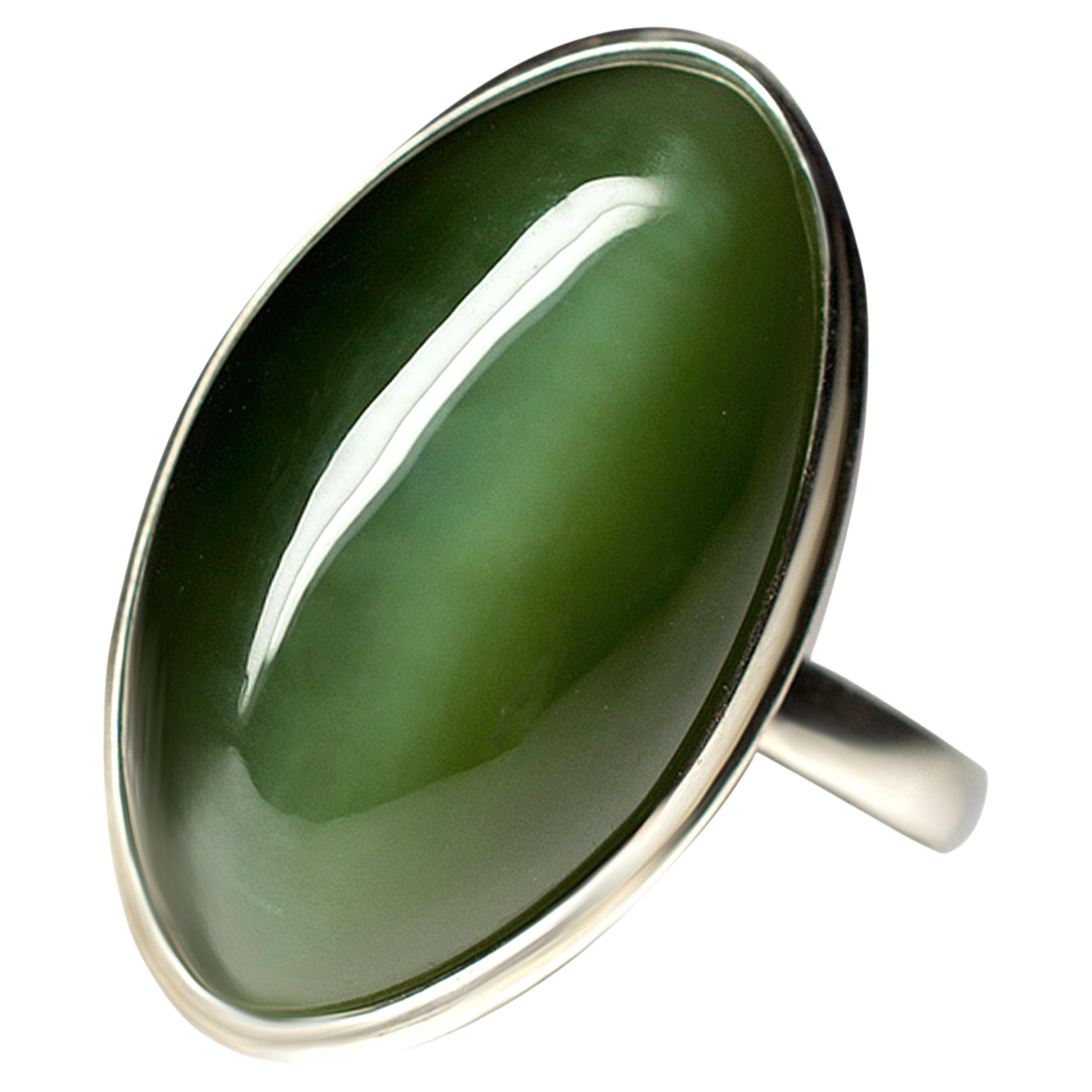Vinage Jade Ring silver Cat's Eye Chatoyant Effect 
