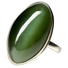 Vinage Jade Ring silver Cat's Eye Chatoyant Effect 