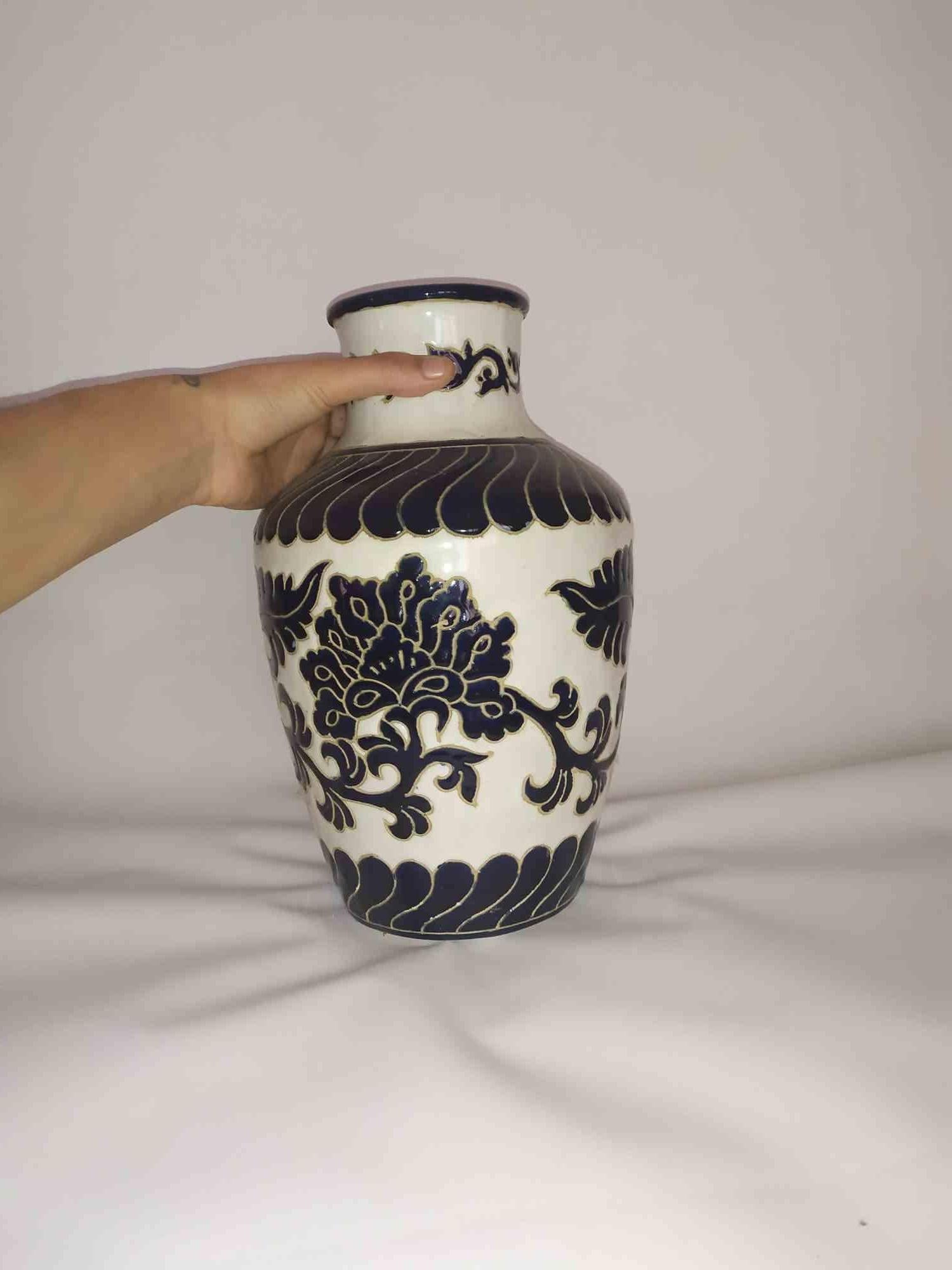 Mid-20th Century Vinage Vase from Capodimonte Naples, 1960s For Sale