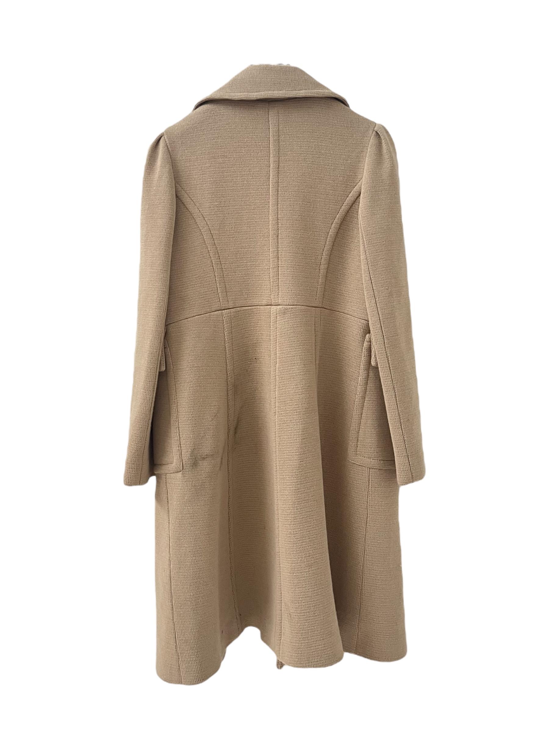Vinatage Elisabetta Franchi Beige Virgin Wool Double-Breasted Coat en vente 11