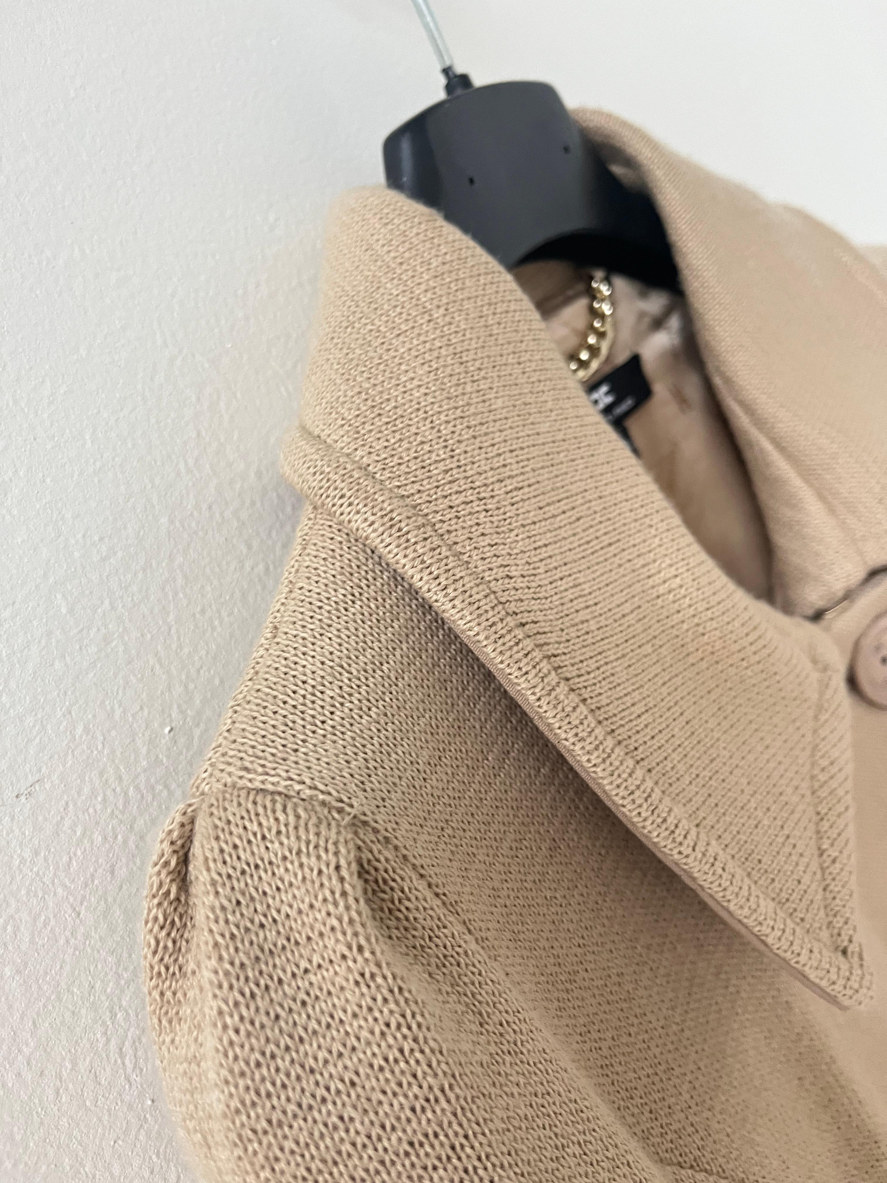Vinatage Elisabetta Franchi Beige Virgin Wool Double-Breasted Coat en vente 3