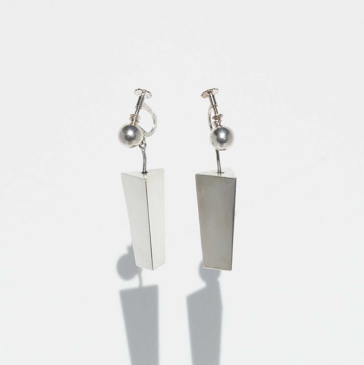 Vinatage silver dangling earrings by Sigurd Persson Made Year 1953 For Sale 1