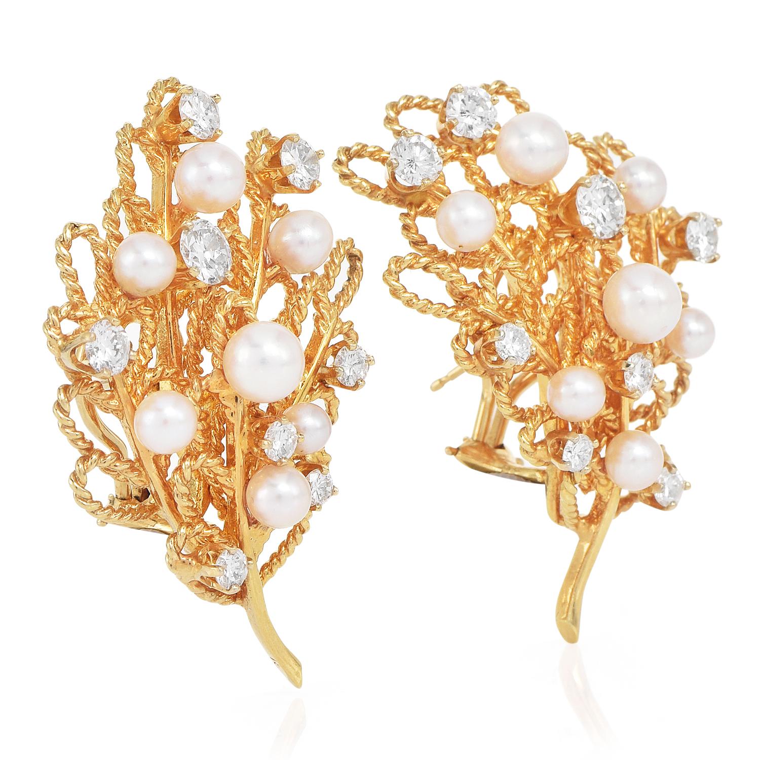 De las mujeres Vinatge Pendientes Ramillete Flor Perla Akoya Diamante Oro 22K en venta