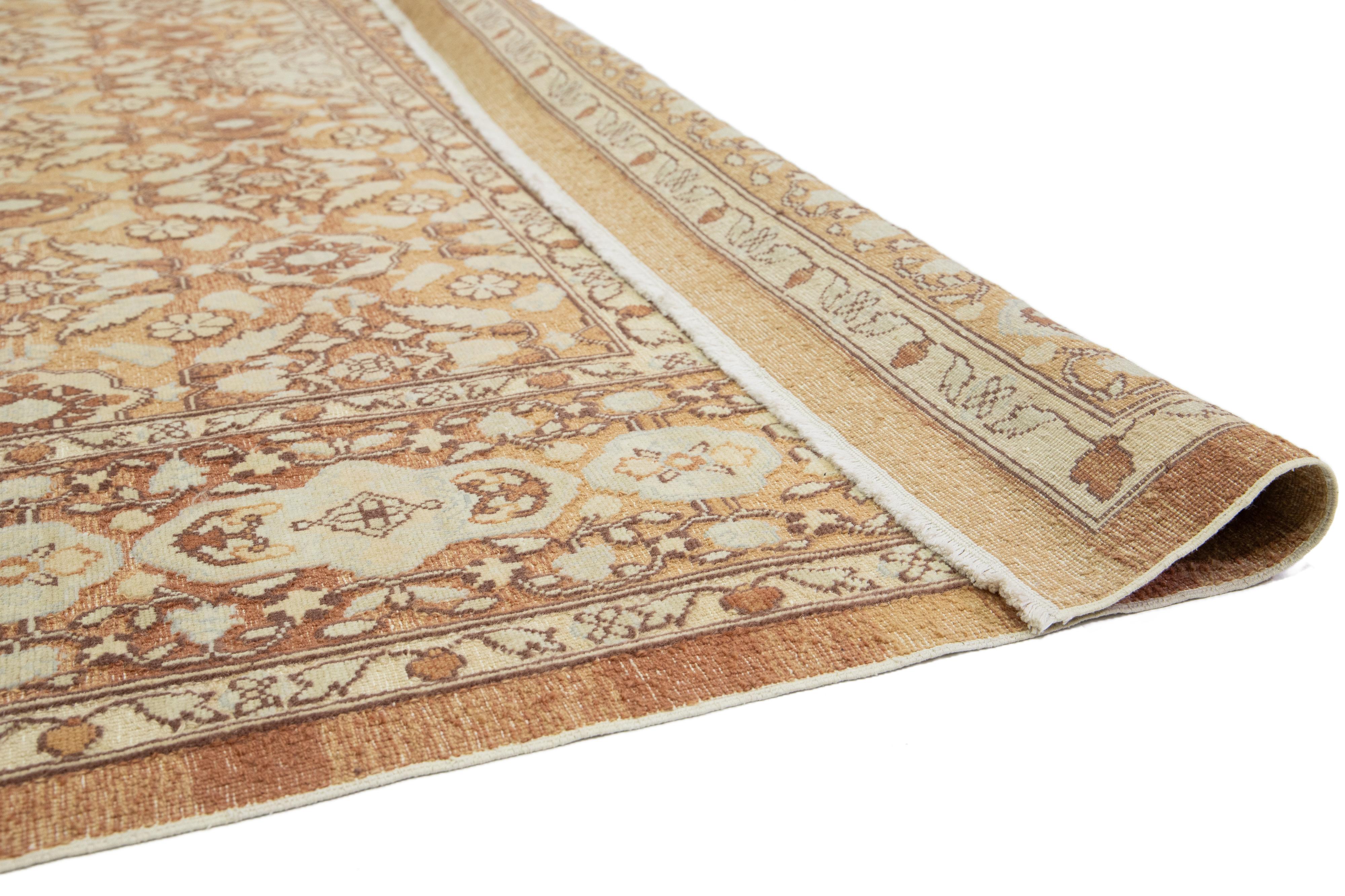 Indiano Tappeto di lana indiano Vinatge Agra Designed fatto a mano in colore marrone chiaro in vendita