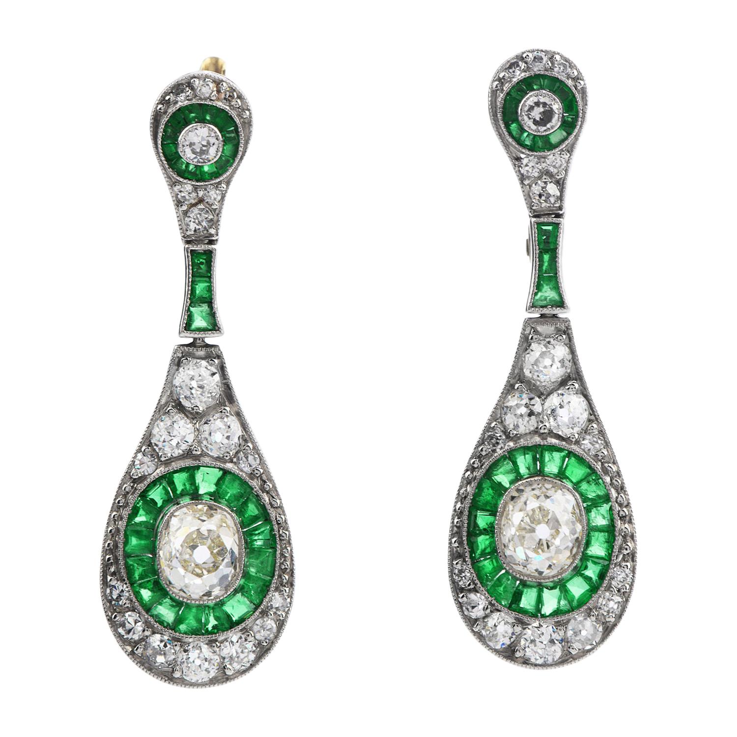 Vinatge Old Cushion Diamond Emerald Dangle Drop Earrings