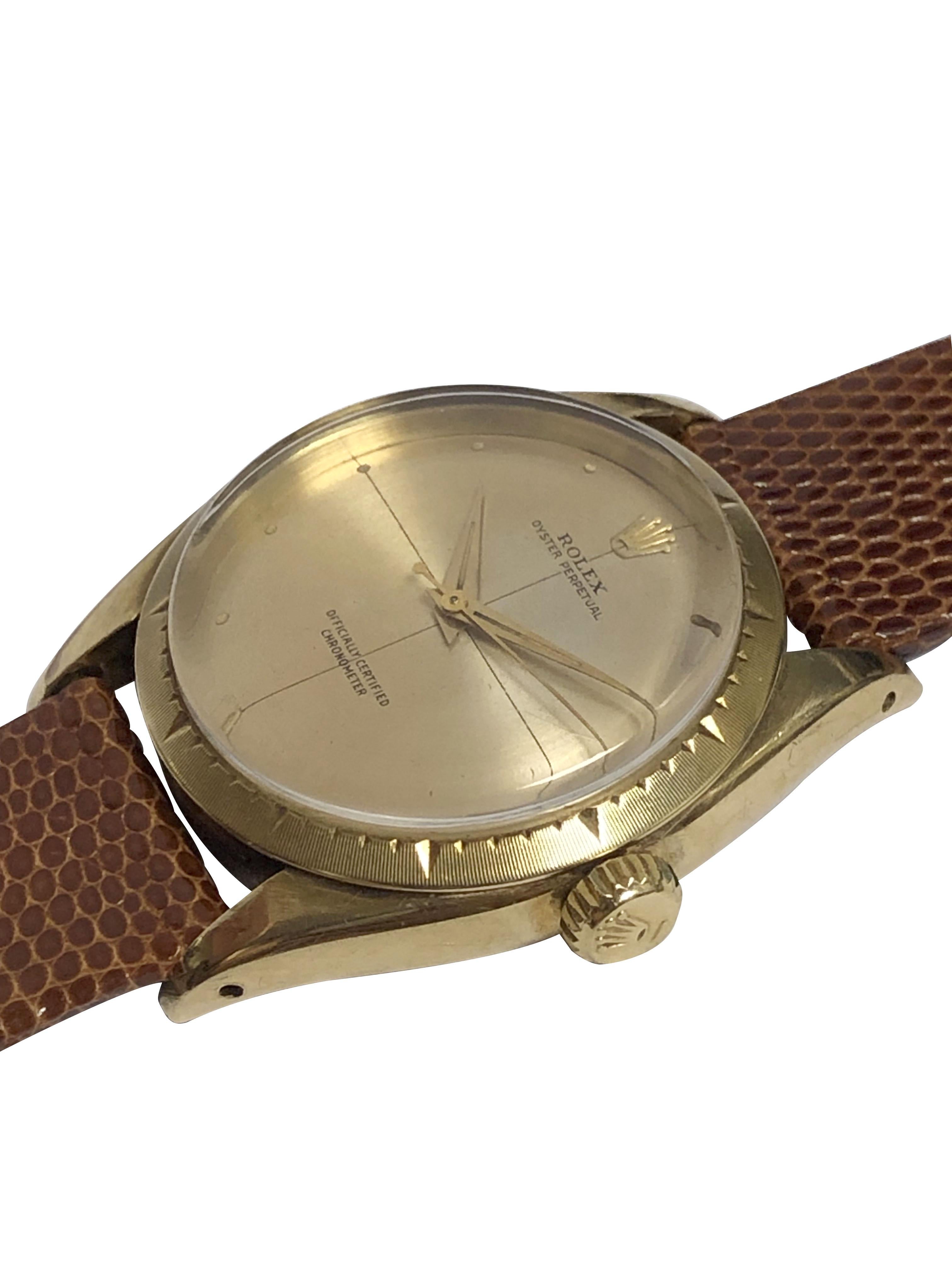 Vinatge Rolex Zephyr Ref 6582 18k Yellow Gold Automatic Wrist Watch In Excellent Condition For Sale In Chicago, IL