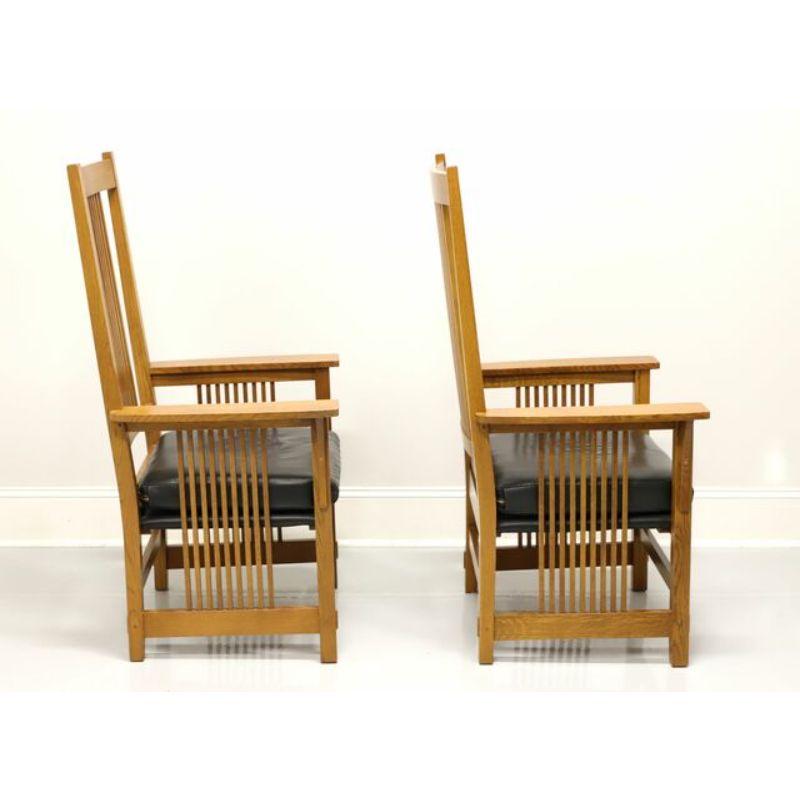 Vinatge Stickley Mission Oak Dining Armchairs, Pair In Good Condition In Charlotte, NC
