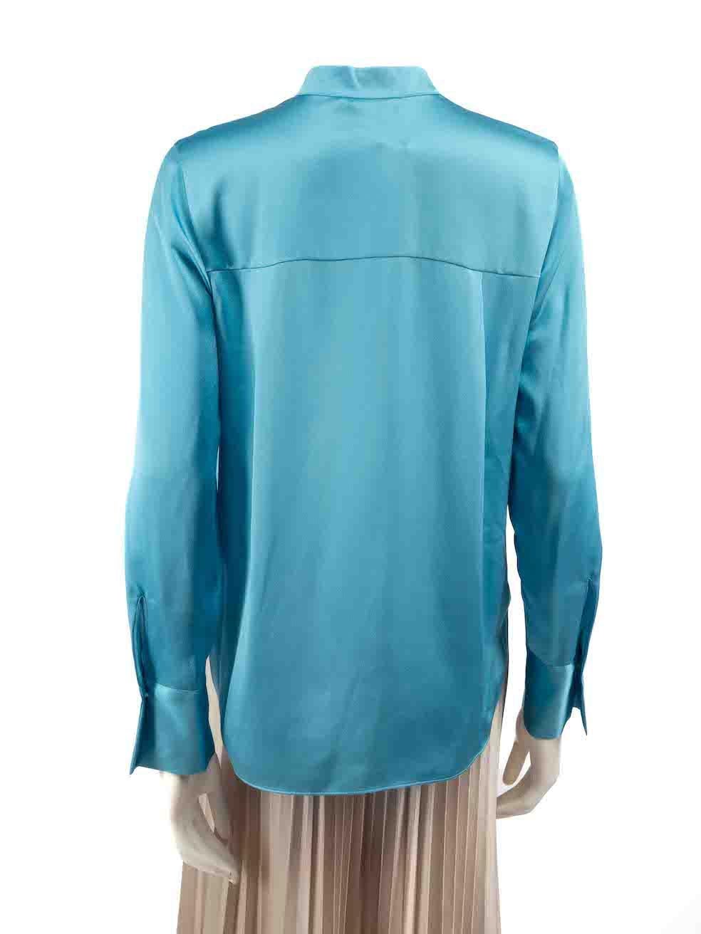 Vince Blue Silk Button Down Blouse Size S In New Condition For Sale In London, GB