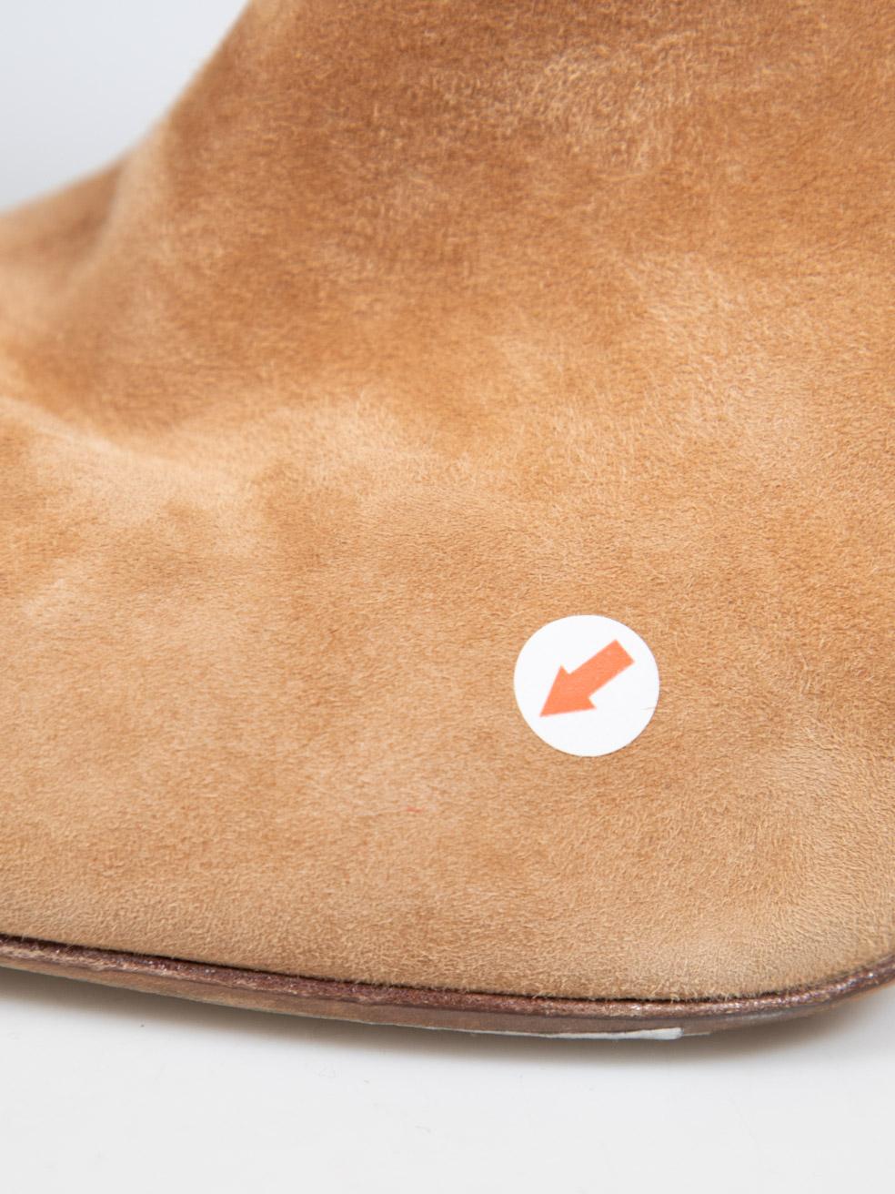 Vince Brown Suede Block Heel Boots Size US 7 en vente 4