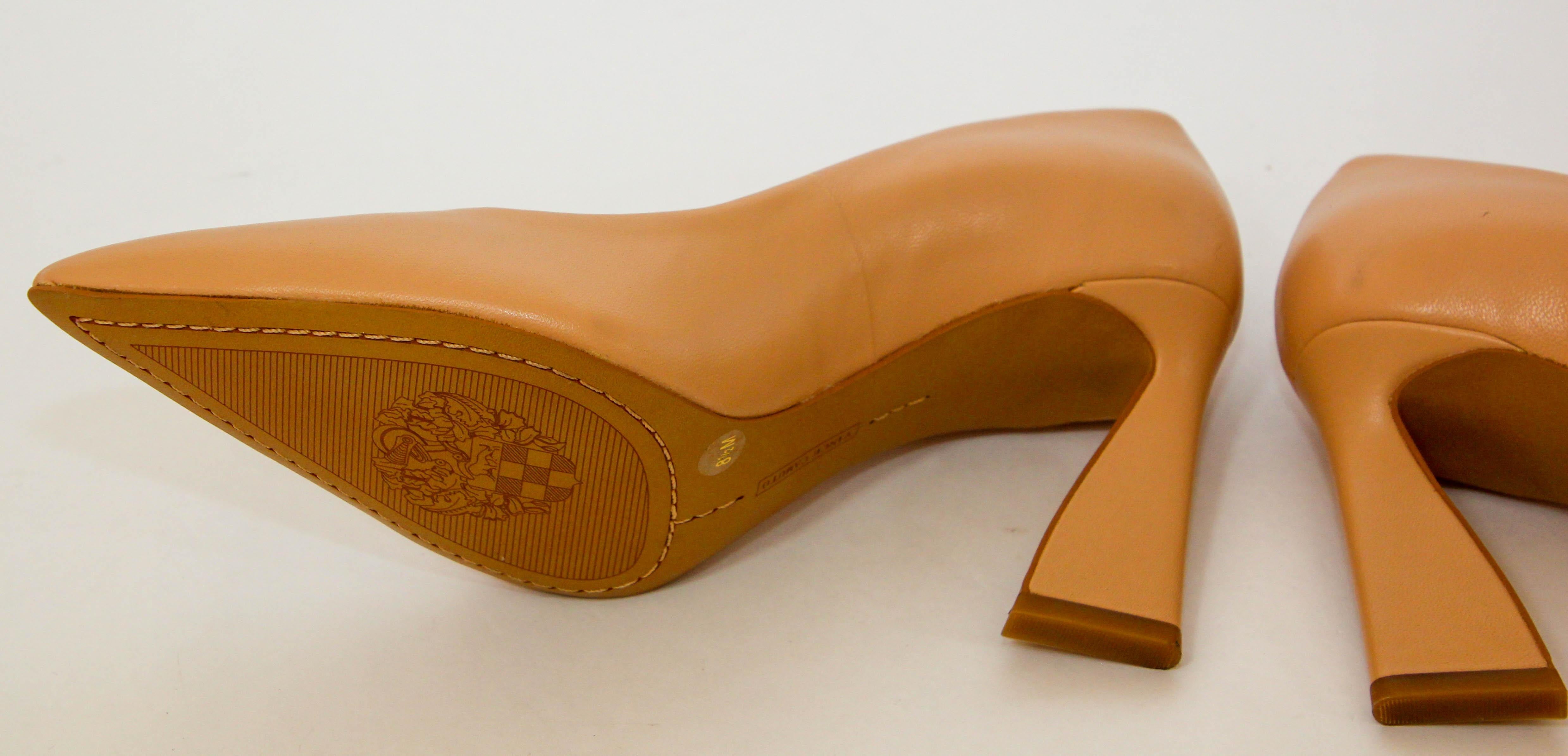 Vince Camuto Tan Leather Heel Pointed Toe Pump size 8.5  For Sale 7