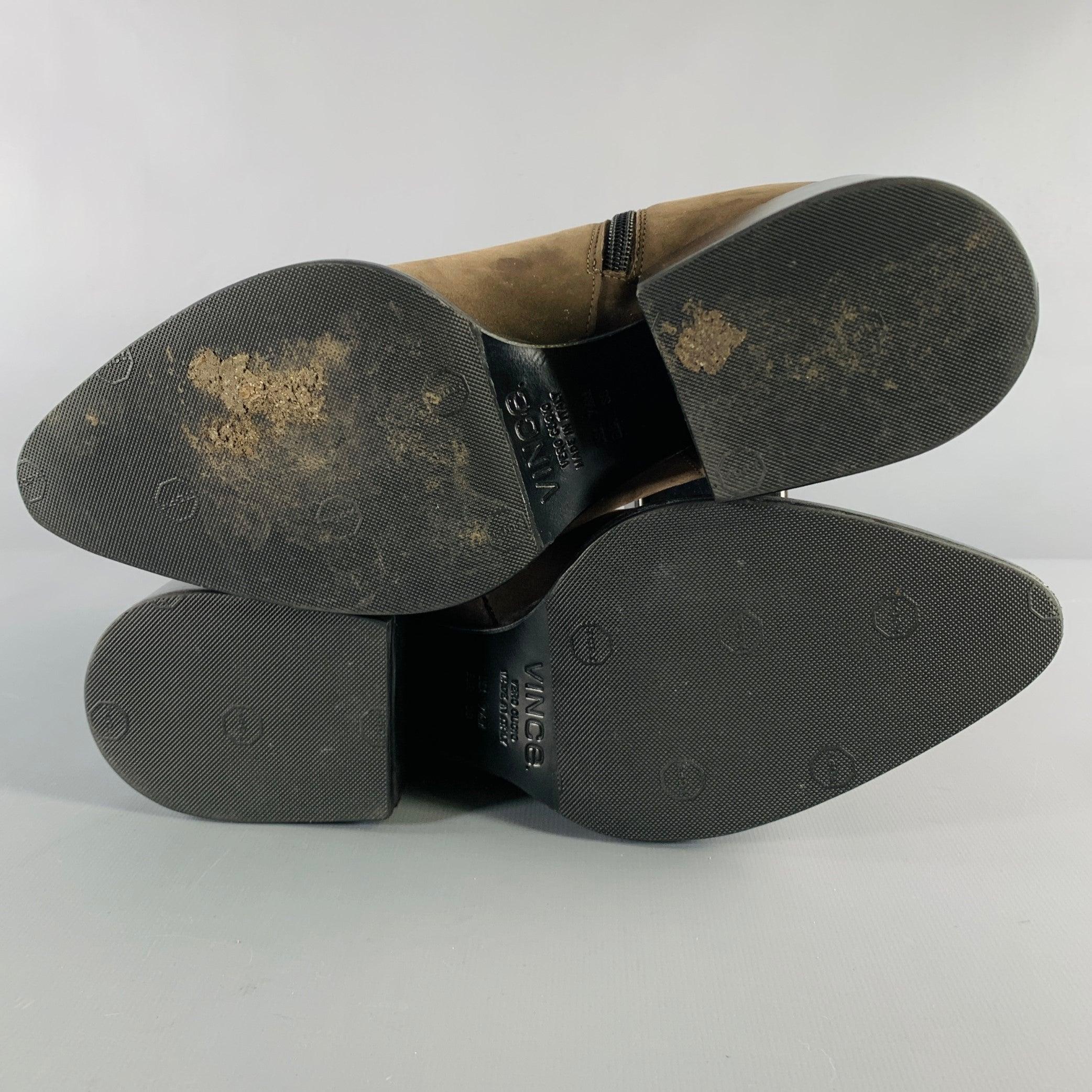 VINCE Size 7.5 Grey Brown Suede Chunky Heel Boots For Sale 2