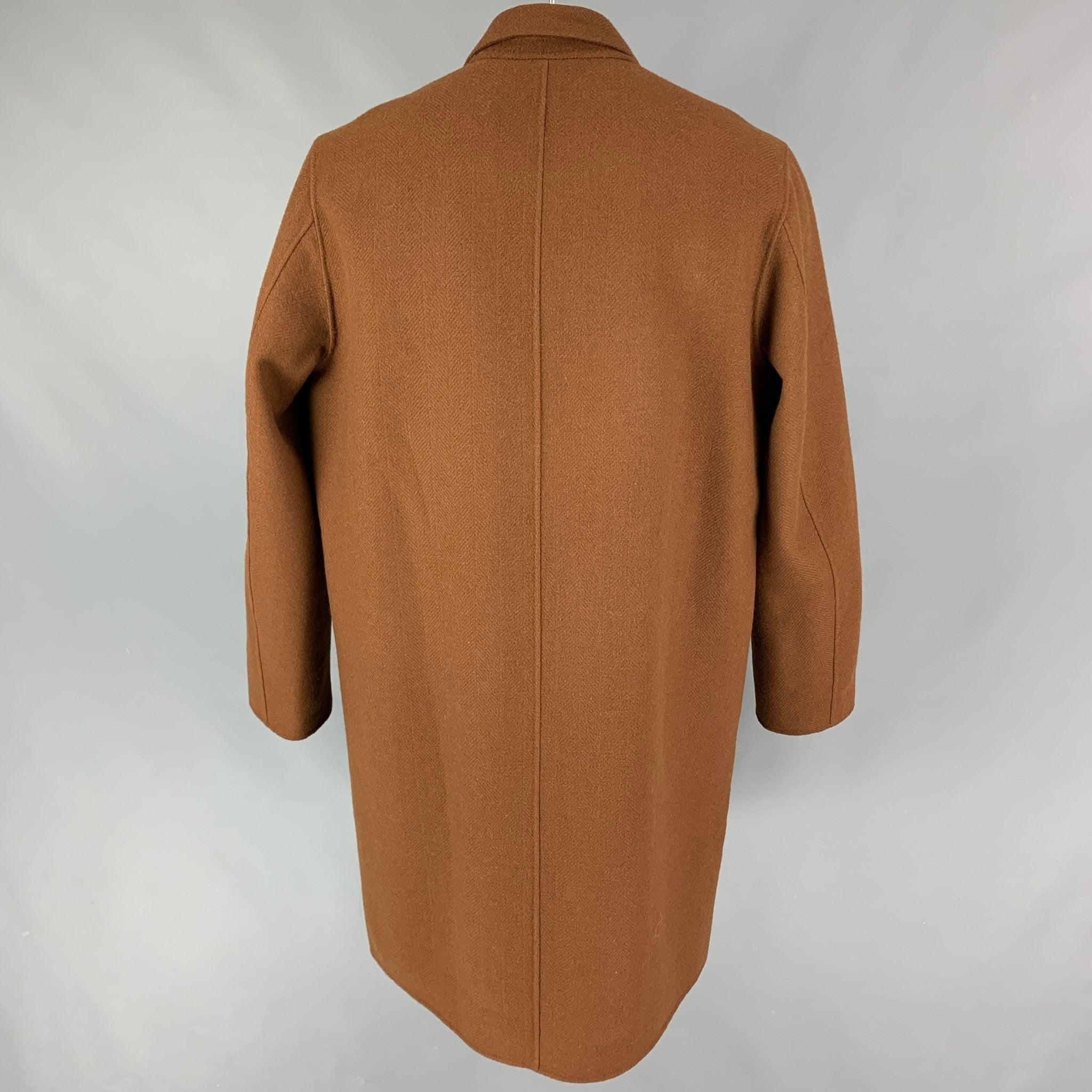 VINCE Size XXL Brown Herringbone Wool Cashmere Coat In Good Condition For Sale In San Francisco, CA