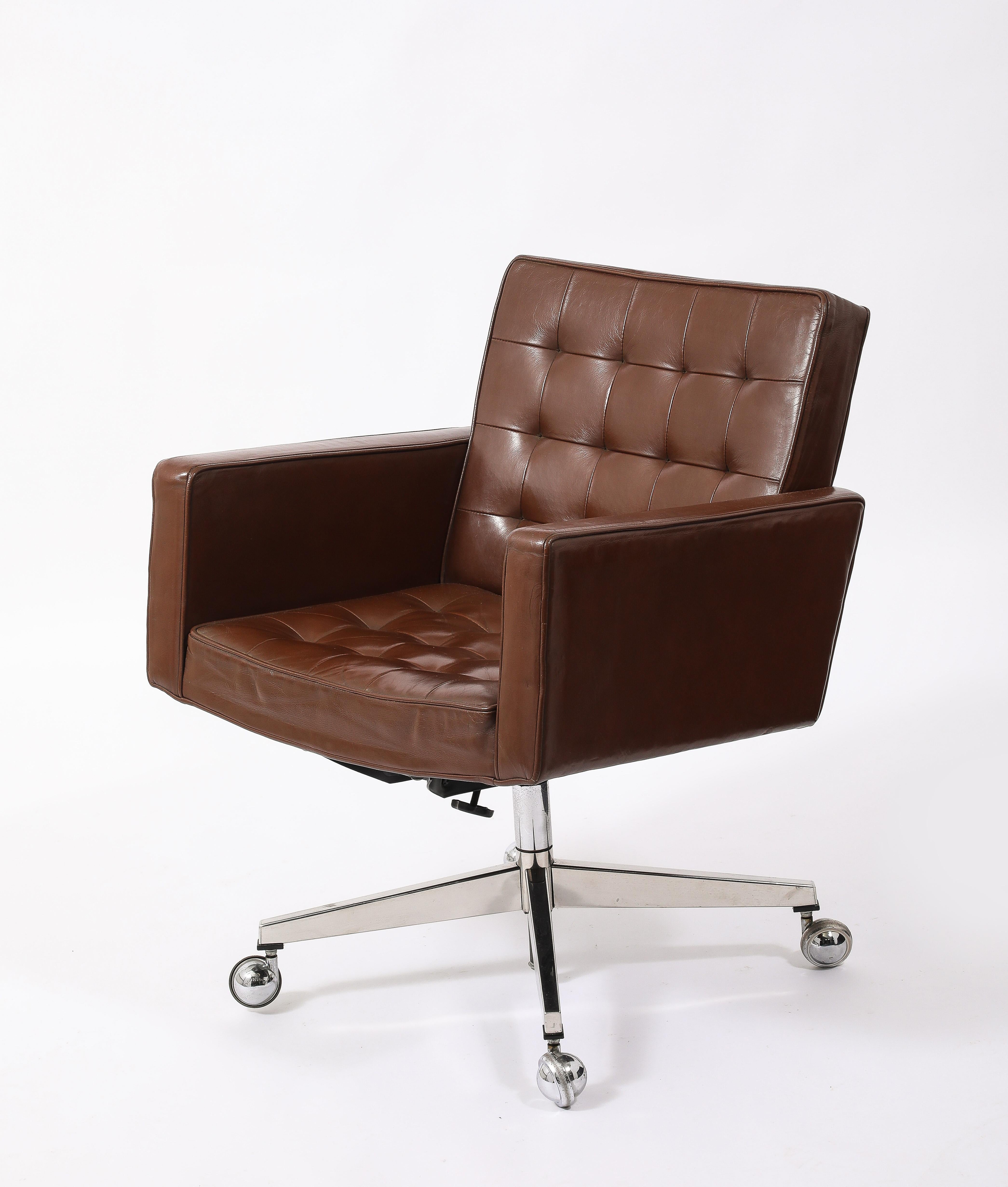 Vincent Cafiero Desk Chair, USA 1950's In Good Condition For Sale In New York, NY