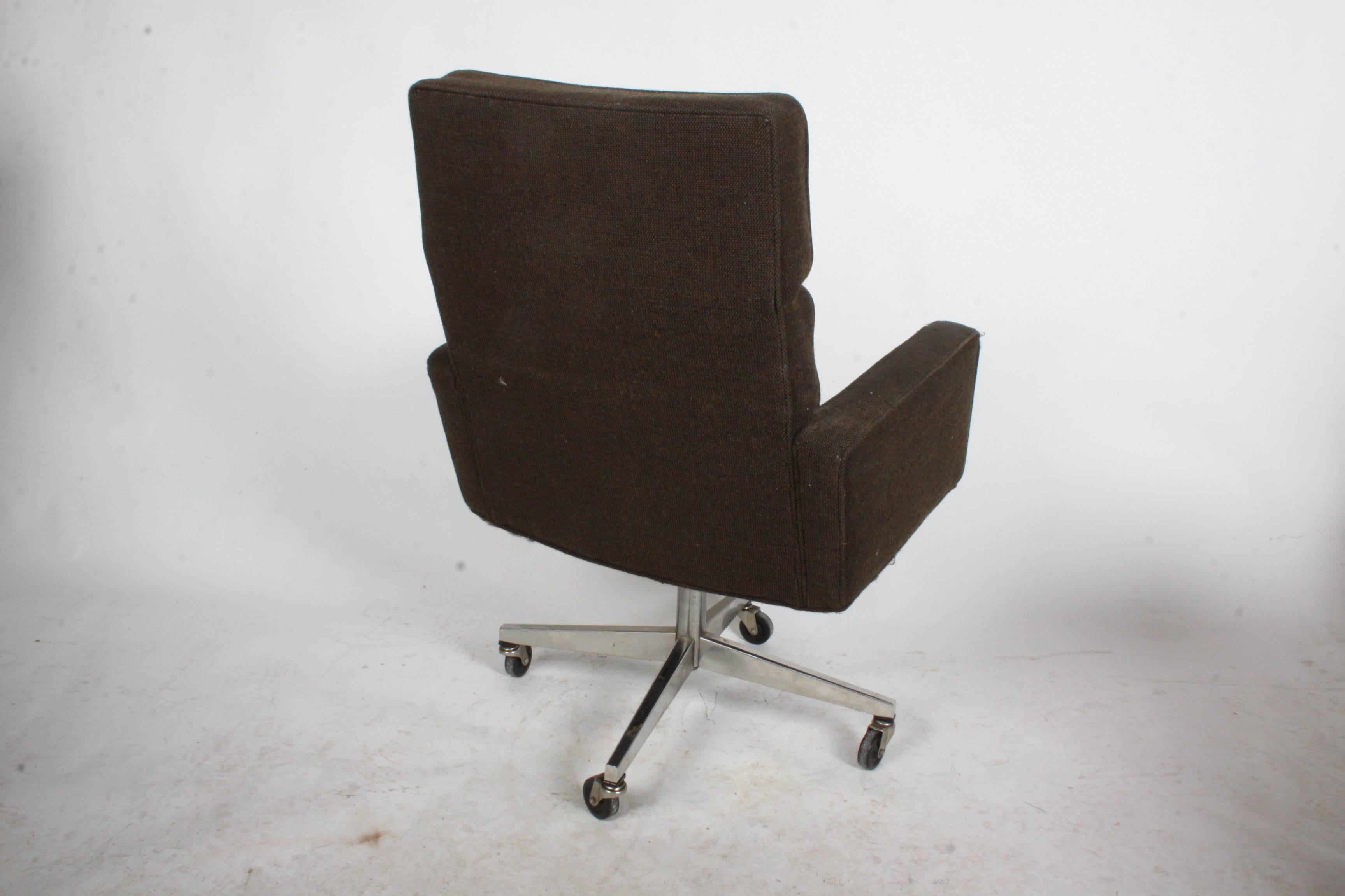 American Vincent Cafiero for Knoll Executive Office or Desk Chair