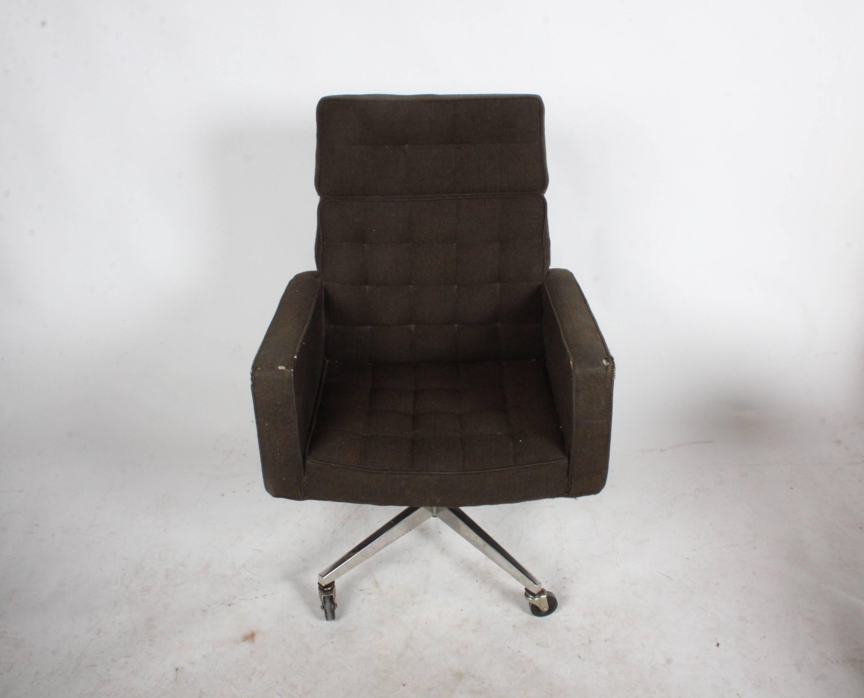 Wool Vincent Cafiero for Knoll Executive Office or Desk Chair