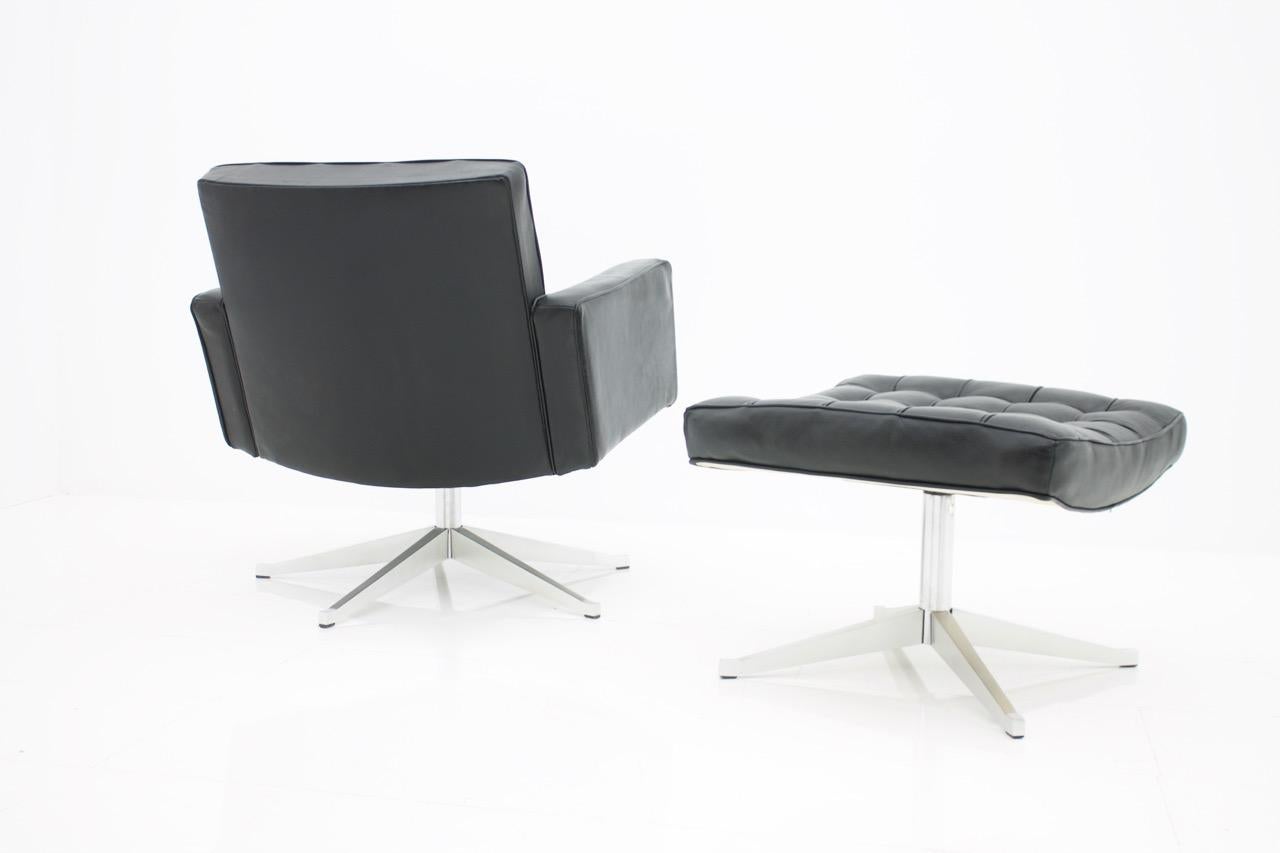Vincent Cafiero Leather Lounge Chair with Stool, Knoll International, 1960s 3