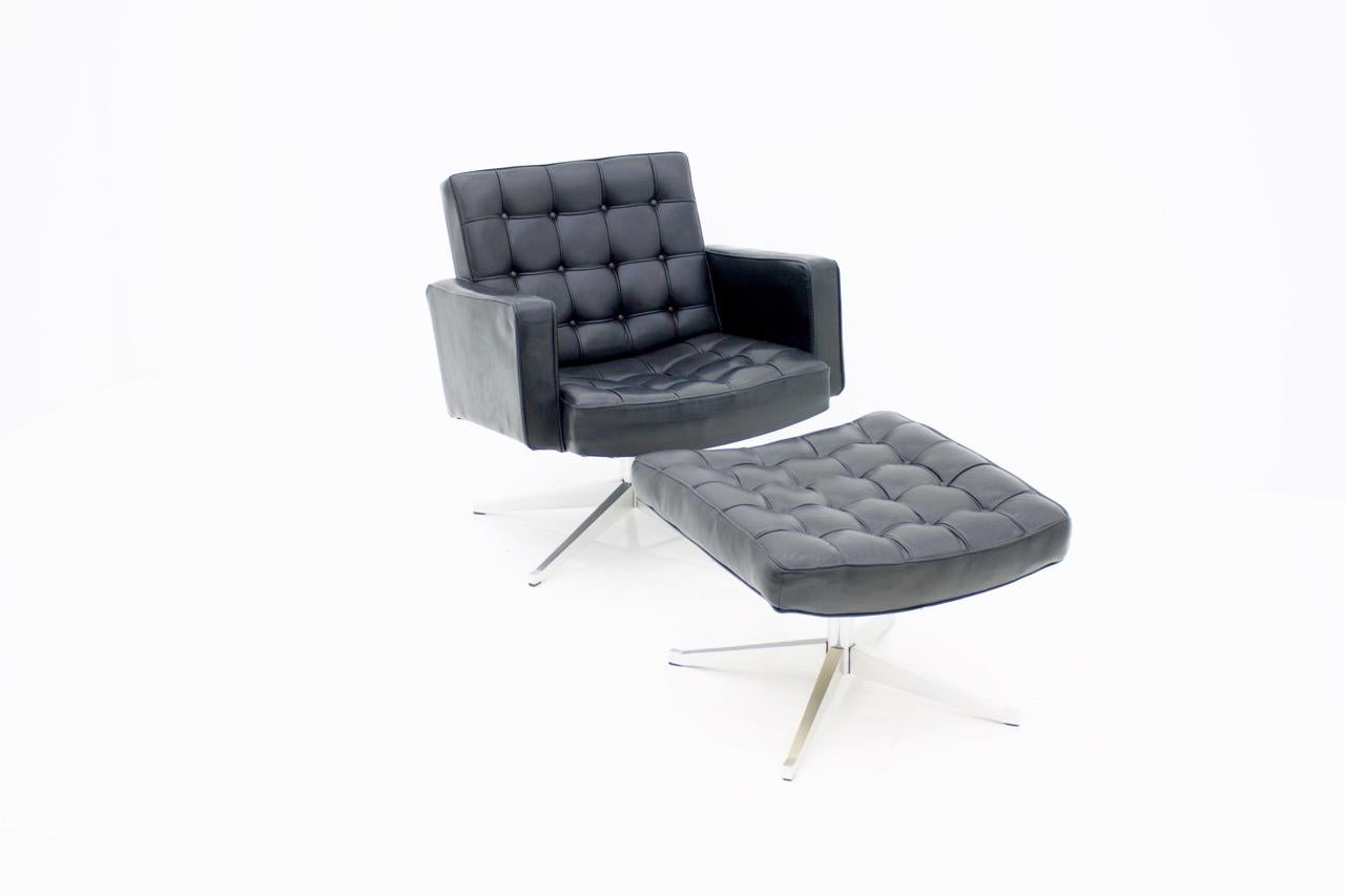 vince low lounge chair