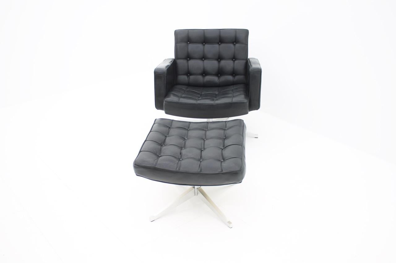 Mid-Century Modern Vincent Cafiero Leather Lounge Chair with Stool, Knoll International, 1960s