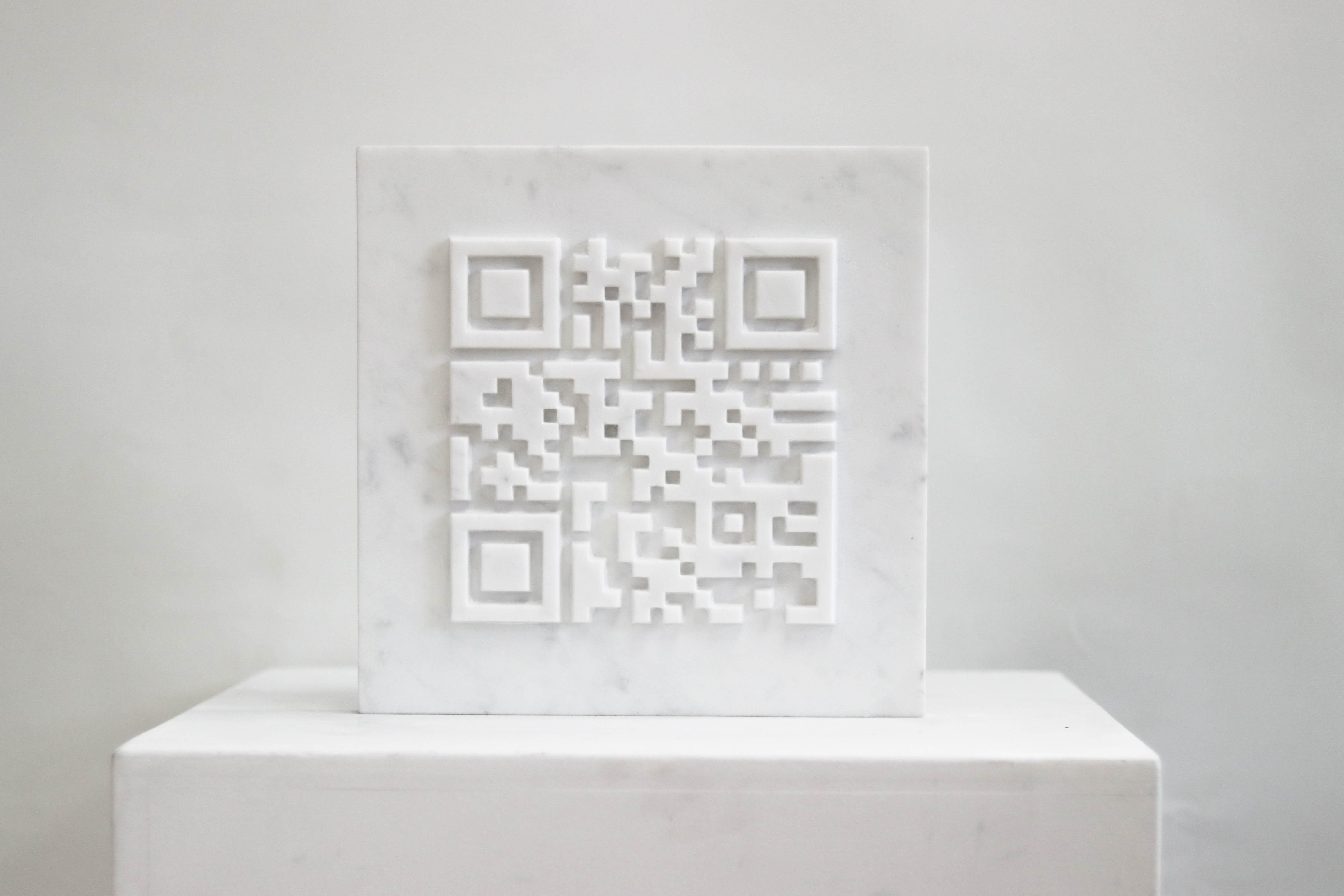 qr code sculpture