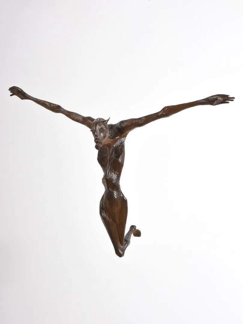 Vincent Gonzalez Crucifixion, Carved Oak Subject
 In Good Condition For Sale In Saint-Ouen, FR