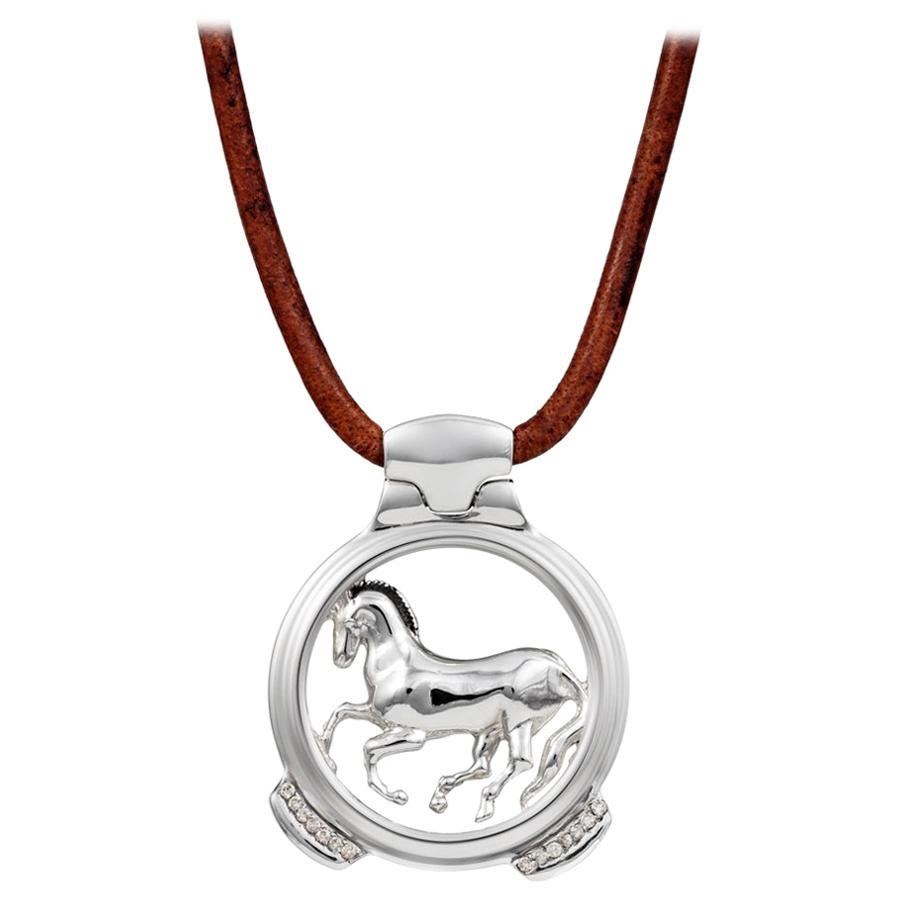 Contemporary Vincent Peach Equestrian 14 Karat Gold Finnhorse Pendant Necklace For Sale