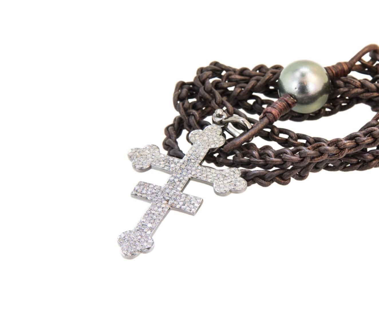 Contemporary Vincent Peach Silver Diamond Cross Leather Pearl Pendant Necklace For Sale