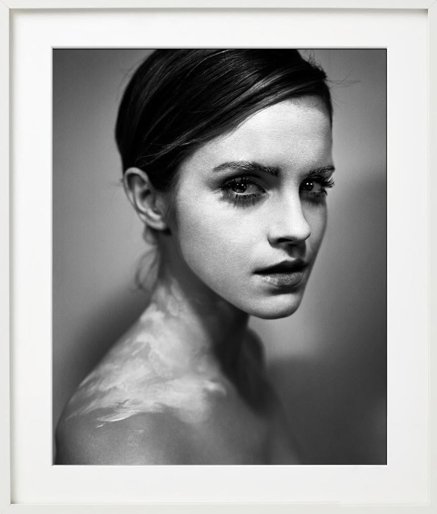 Emma Watson, Portait, Kunstfotografie, 2012 im Angebot 3