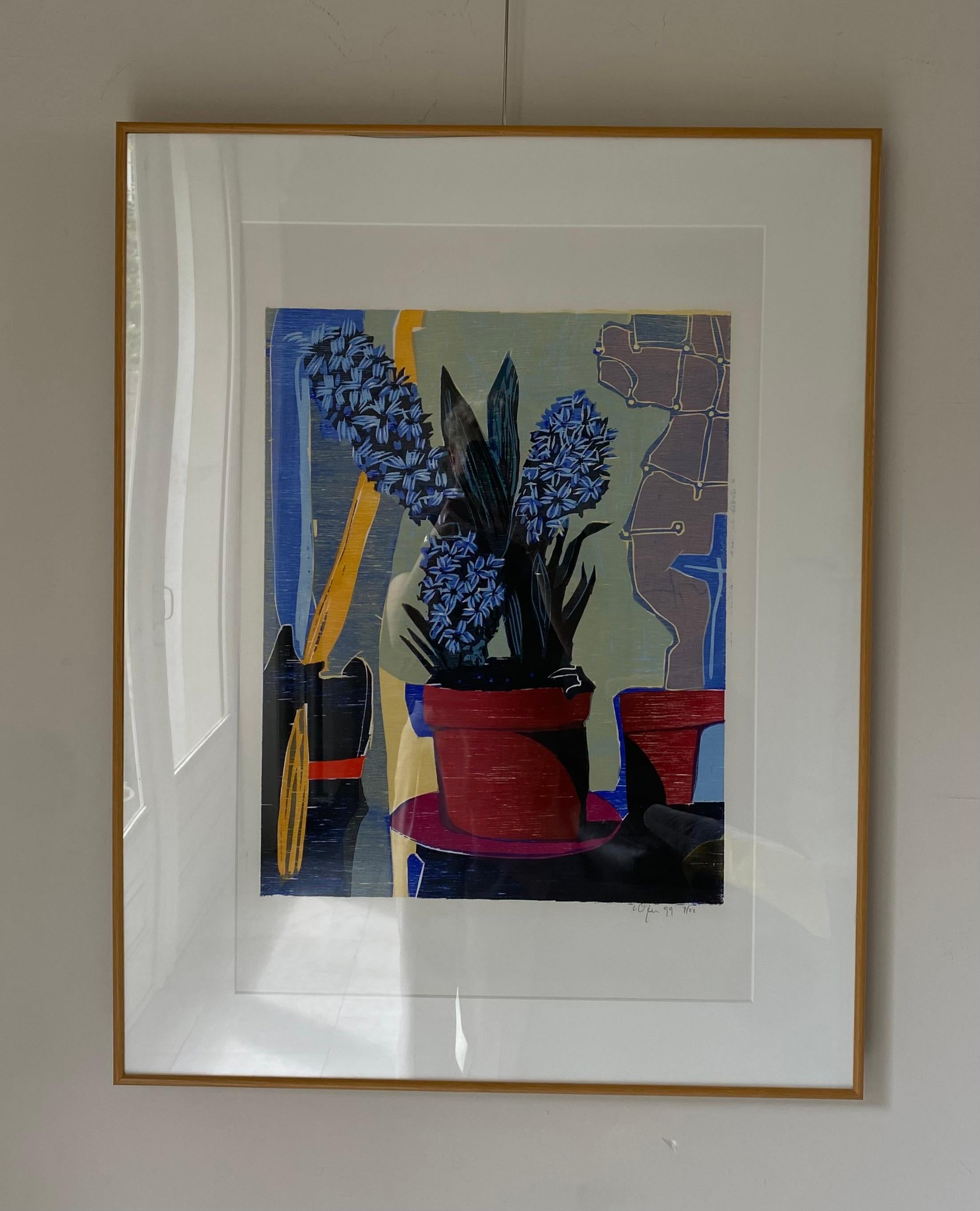 ''Hyacinth'' Contemporary Woodcut with Blue Hyacinths in interior - Print by Vincent van Ojen