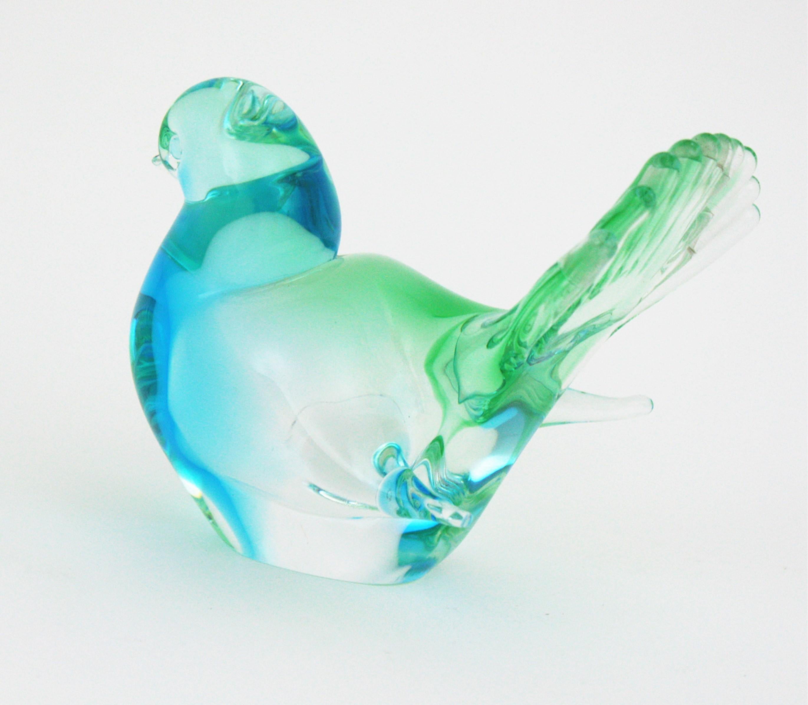 Vincenzo Nason Murano Art Glass Green Blue Bird Paperweight Figurine For Sale 1