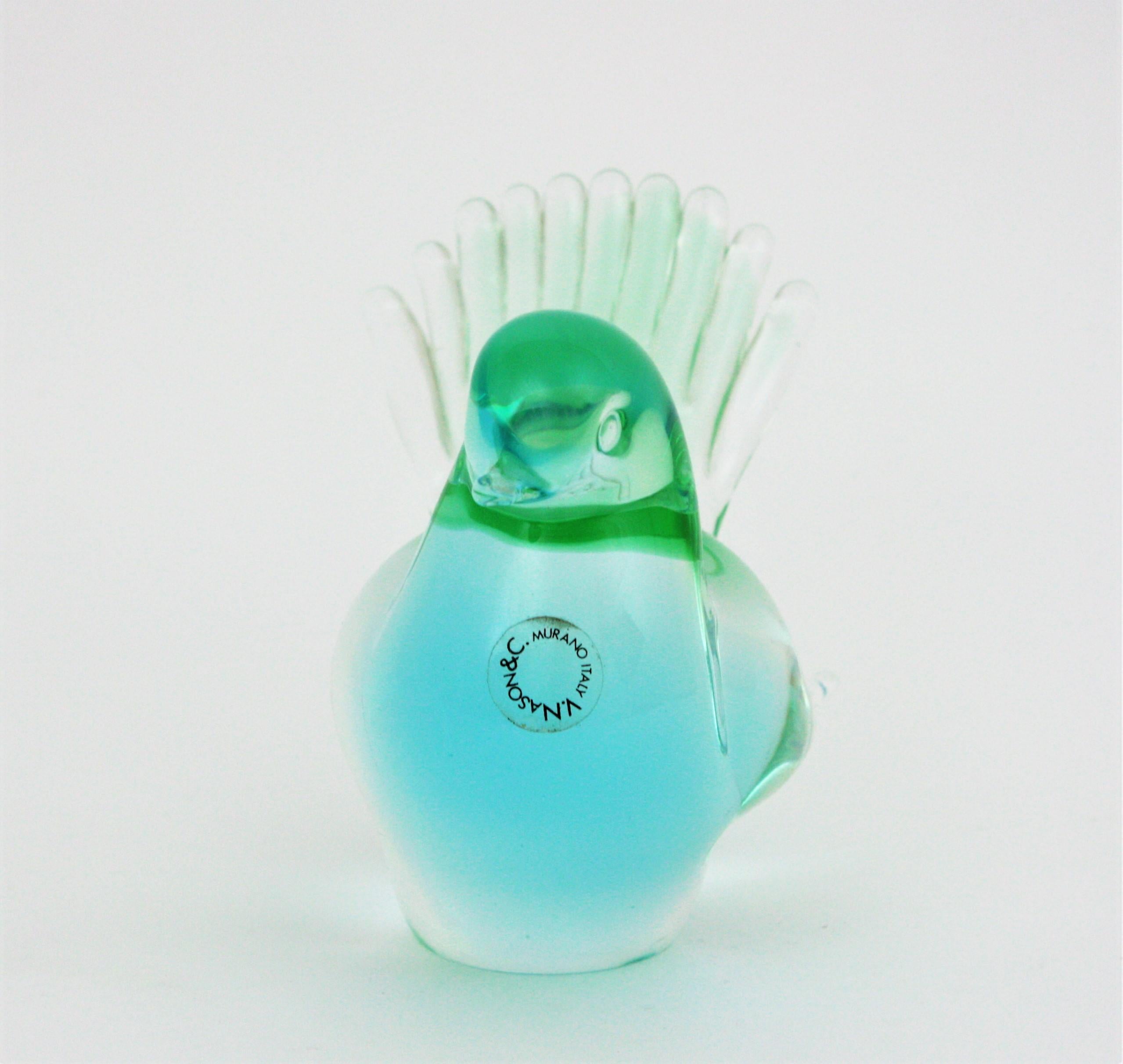 Vincenzo Nason Murano Art Glass Green Blue Bird Paperweight Figurine In Excellent Condition For Sale In Barcelona, ES