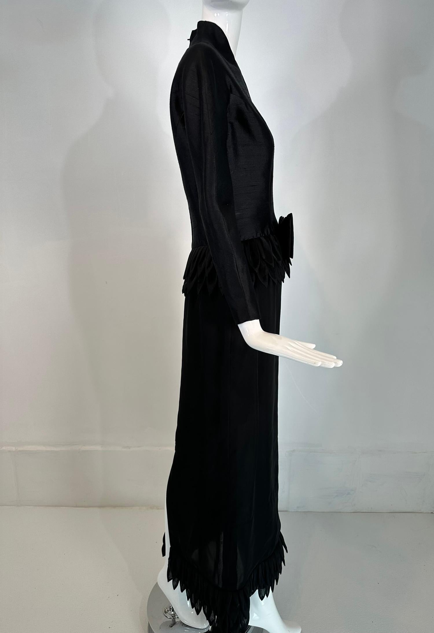 Vinchi Demi Couture Black Silk Hand Rolled Petal Evening Dress 1960s Hong Kong For Sale 6